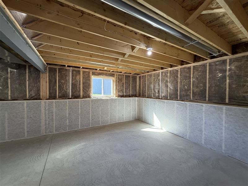 239 Evelyn Court Property Photo 17