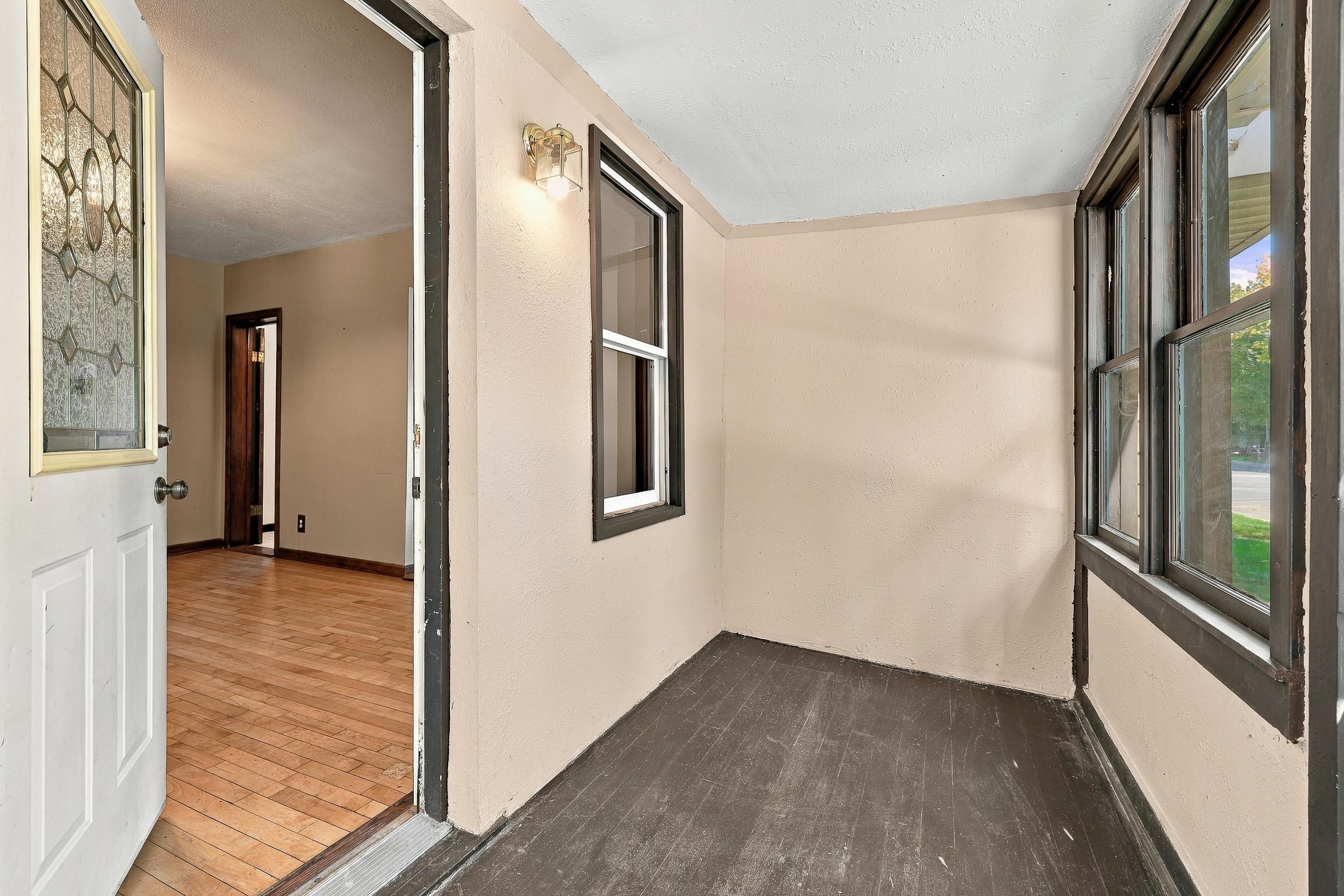 308 Second Street Property Photo 8