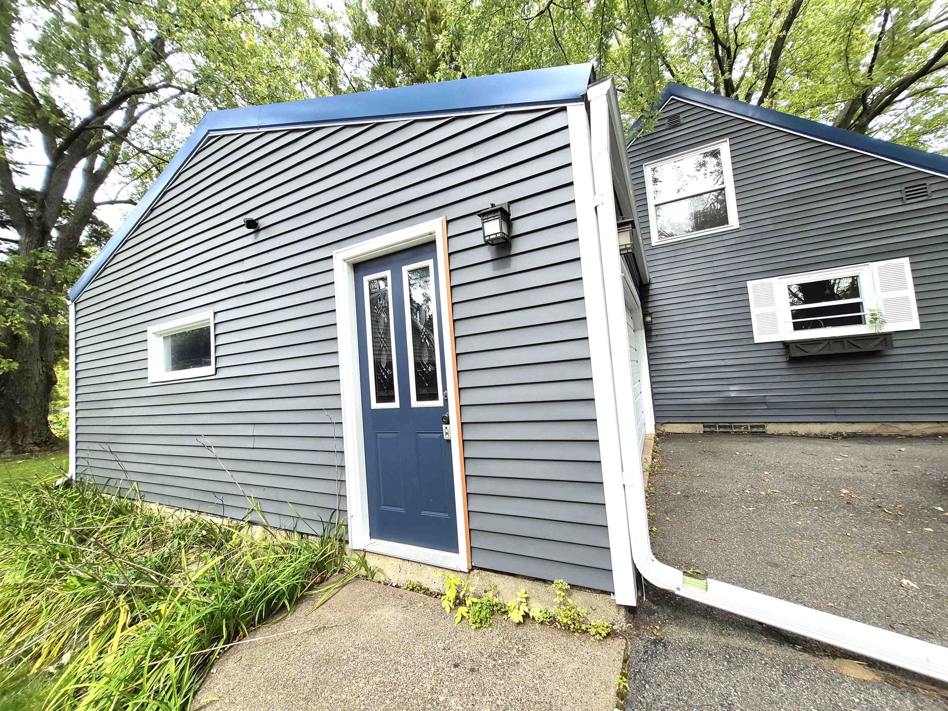 1008 S Clark Avenue Property Photo 36