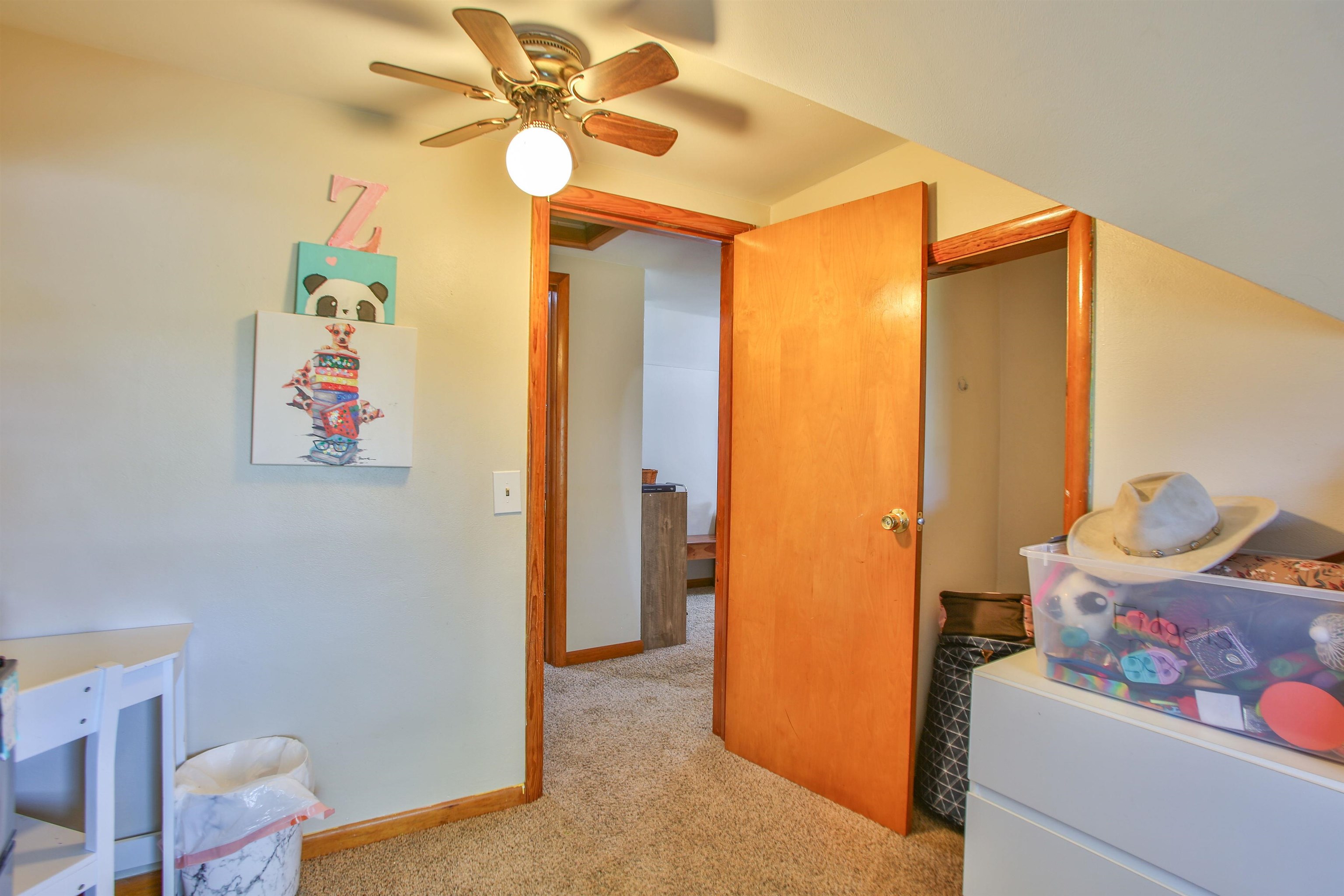 228670 Cardinal Lane Property Photo 24