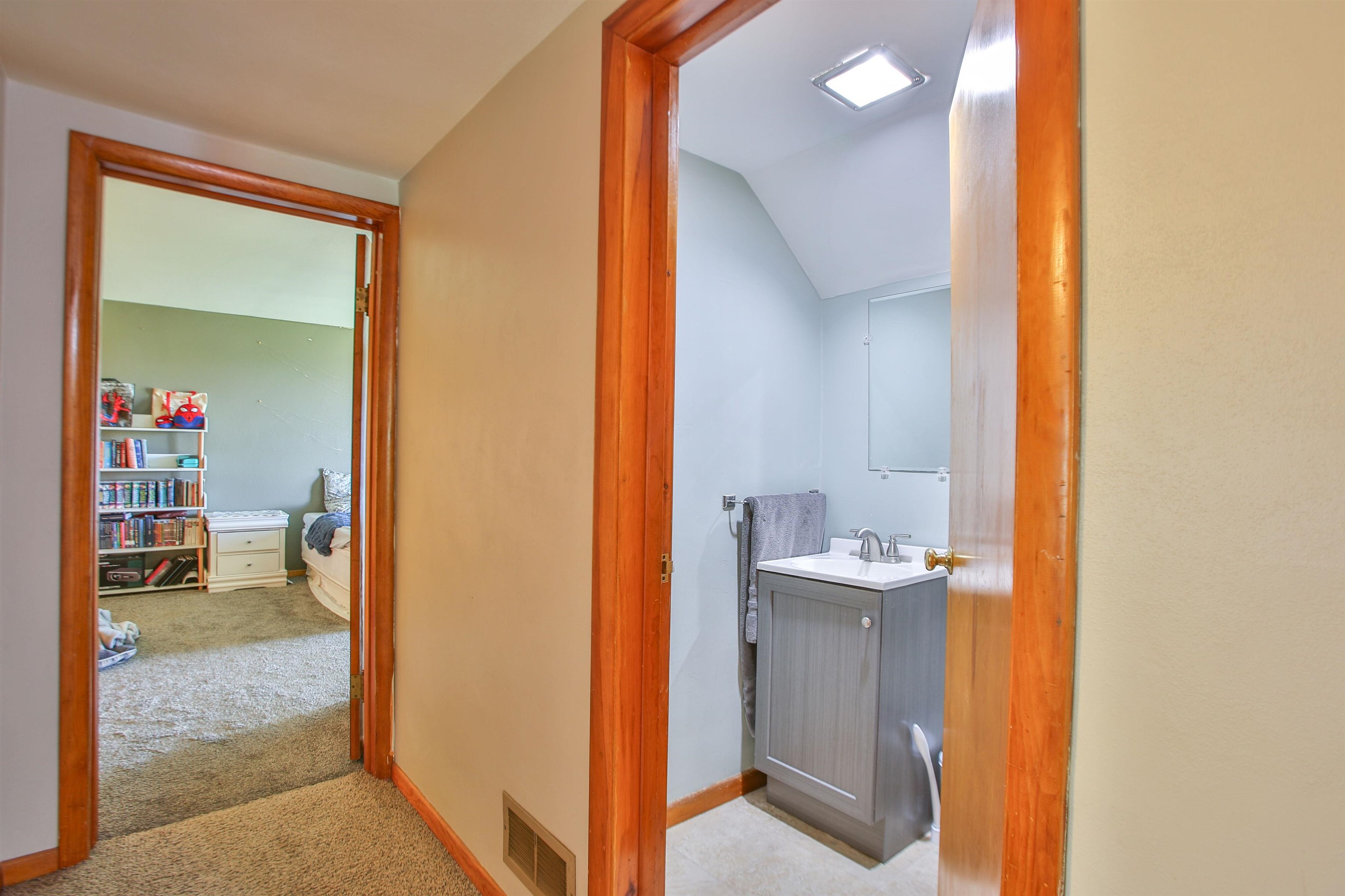 228670 Cardinal Lane Property Photo 25