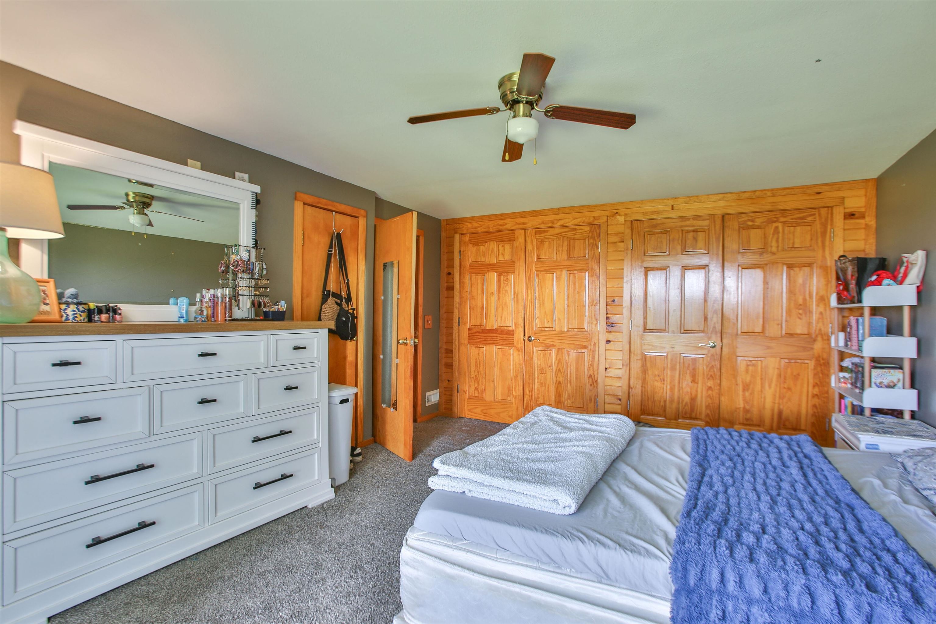 228670 Cardinal Lane Property Photo 27