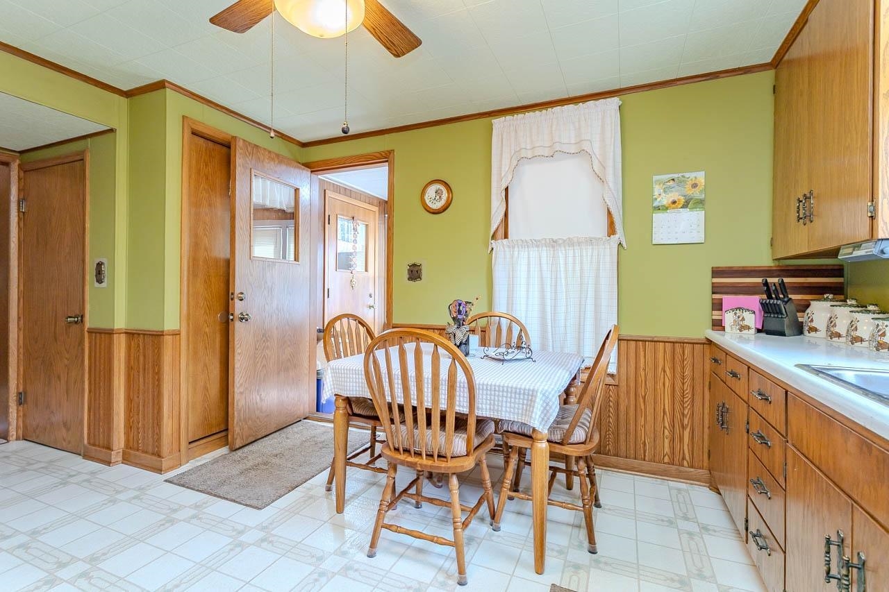 304 Pier Street Property Photo 5