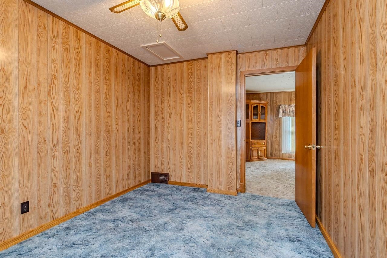 304 Pier Street Property Photo 24