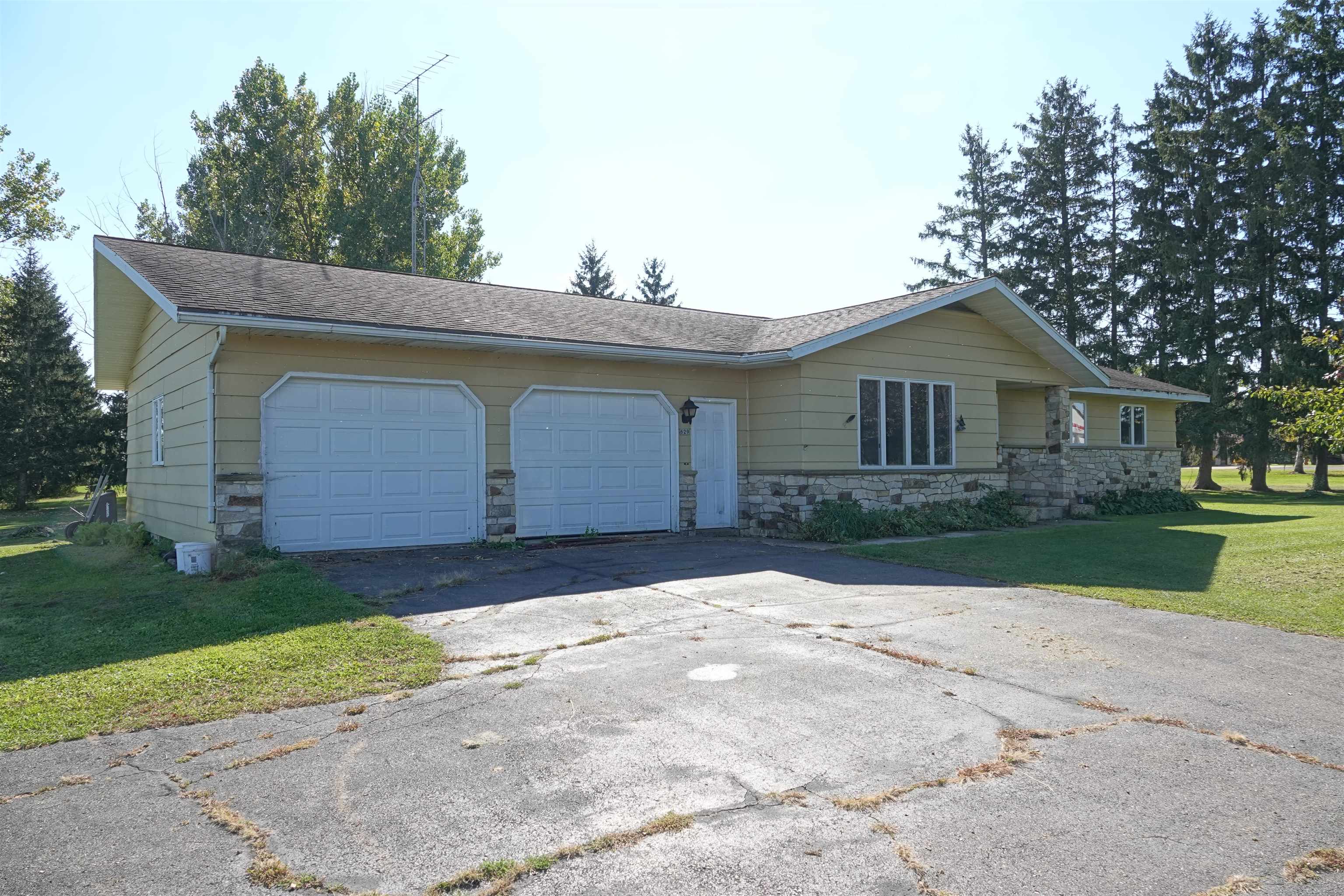 629 County Road A Property Photo 1