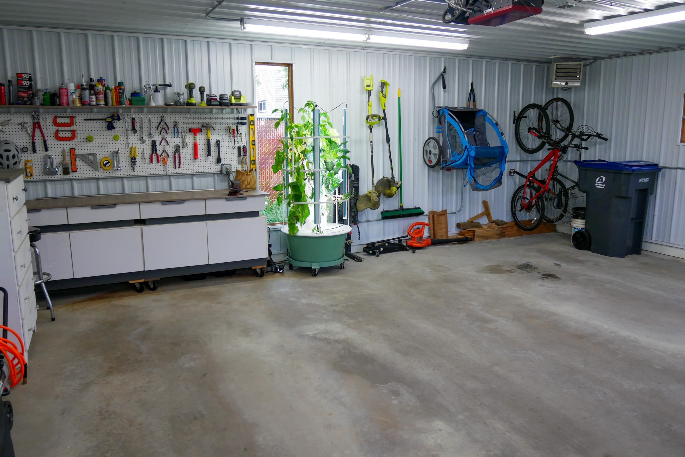 410 E Broadway Avenue Property Photo 12