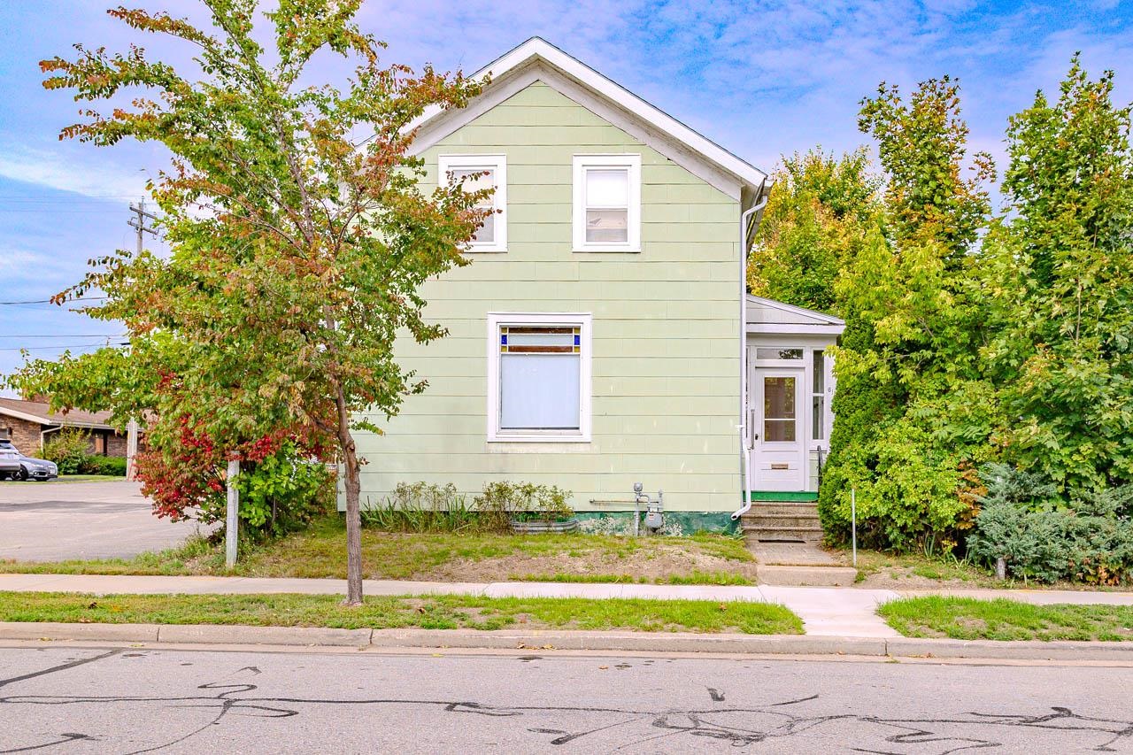 618 Forest Street Property Photo 1