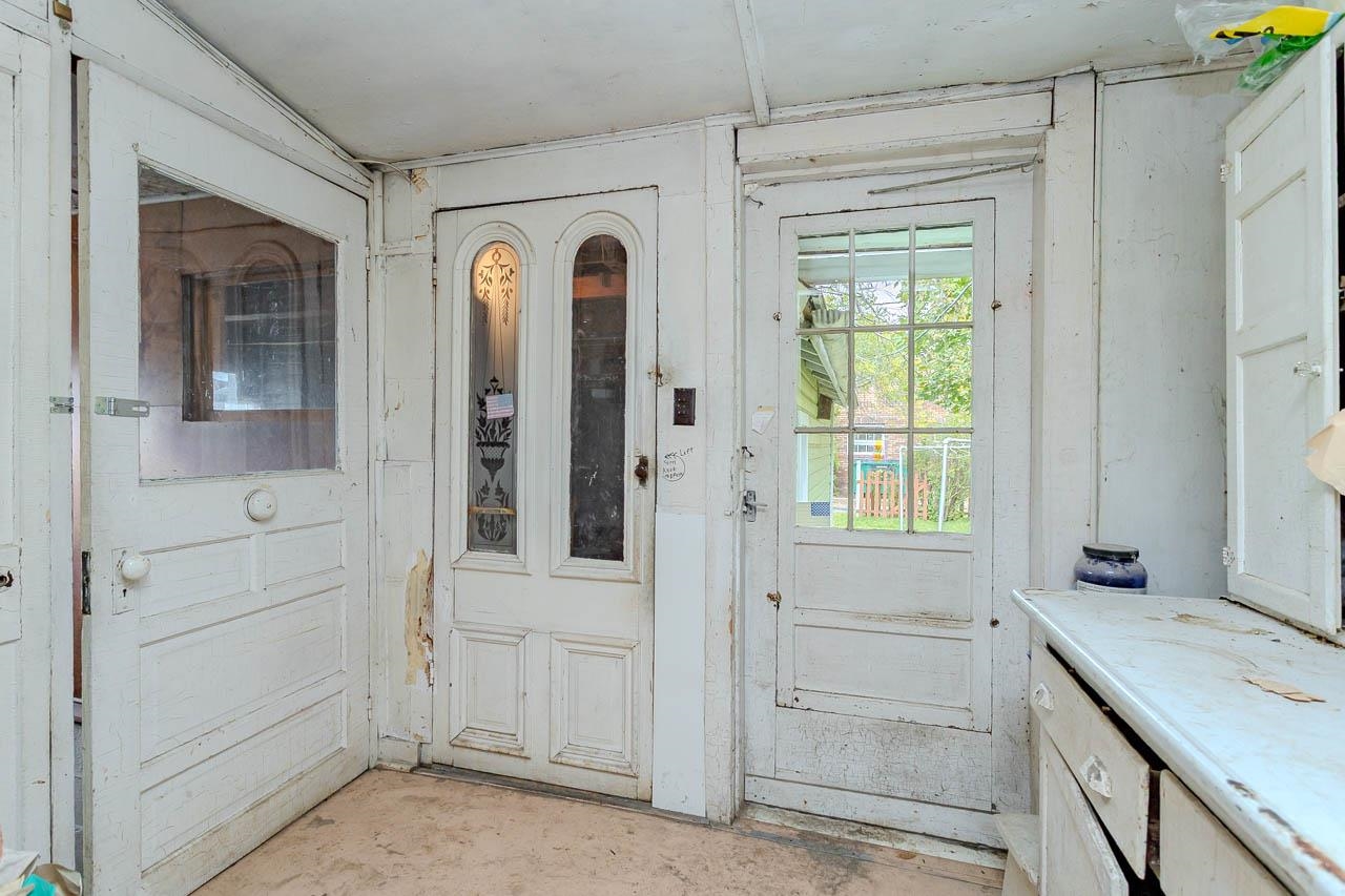 618 Forest Street Property Photo 21