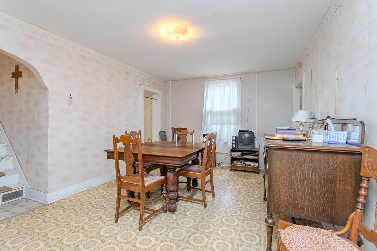 618 Forest Street Property Photo 24