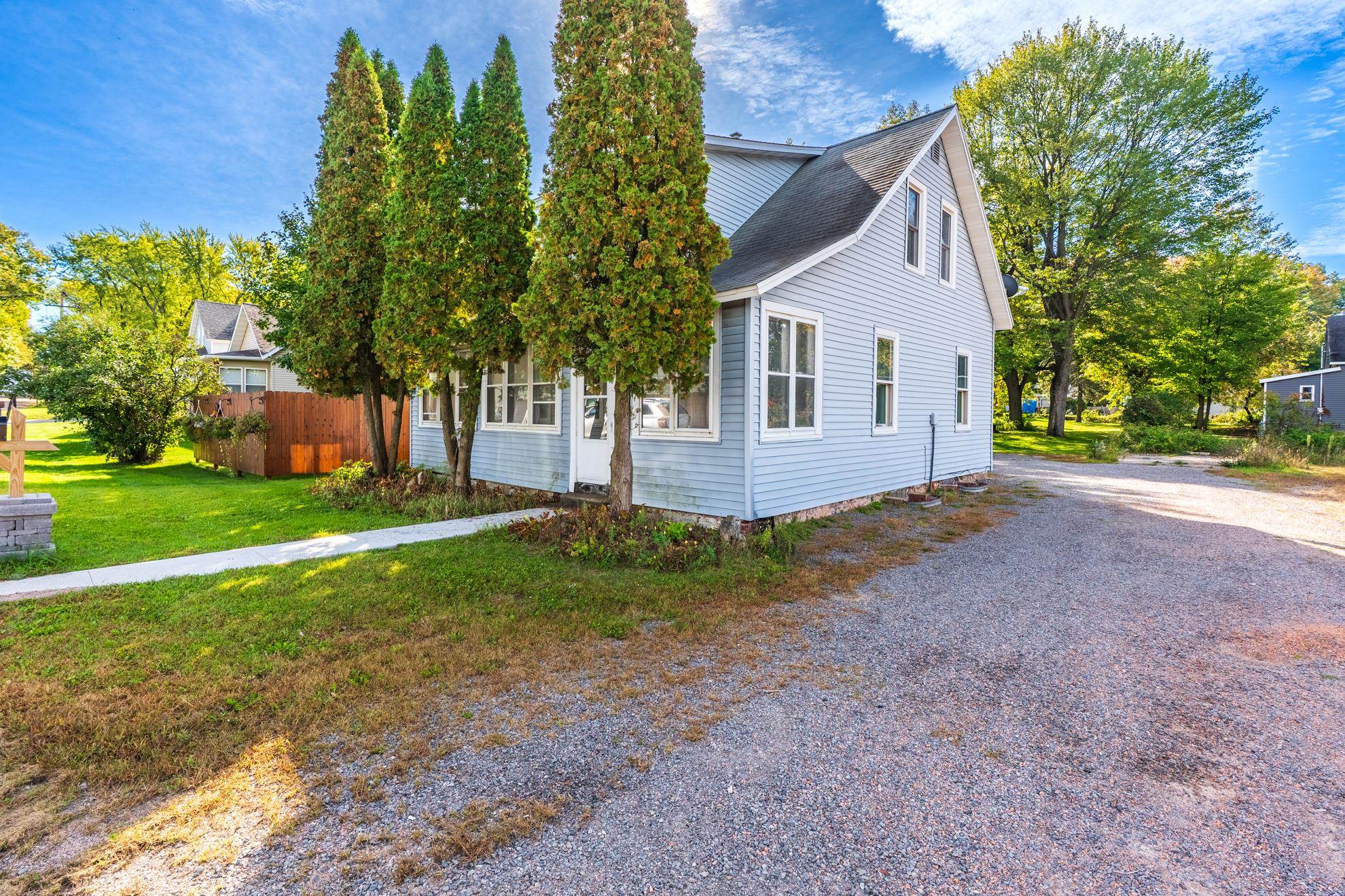 505 Ring Road Property Photo 1