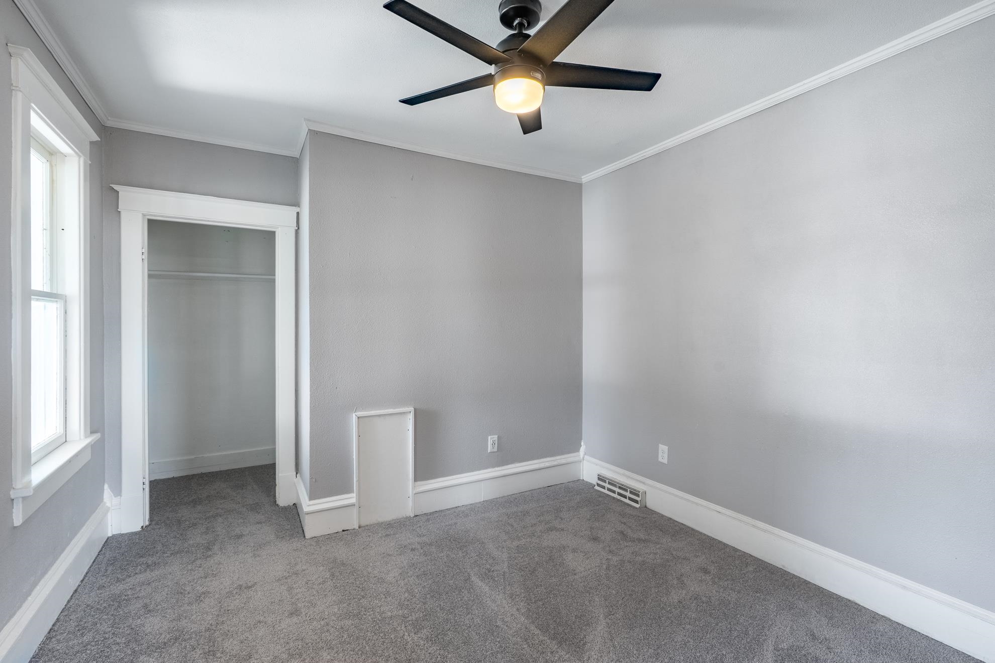 505 Ring Road Property Photo 12