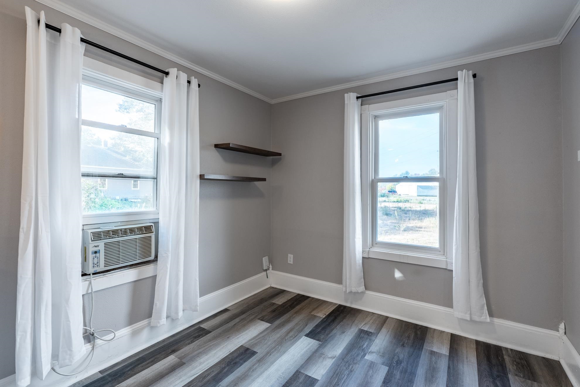 505 Ring Road Property Photo 14