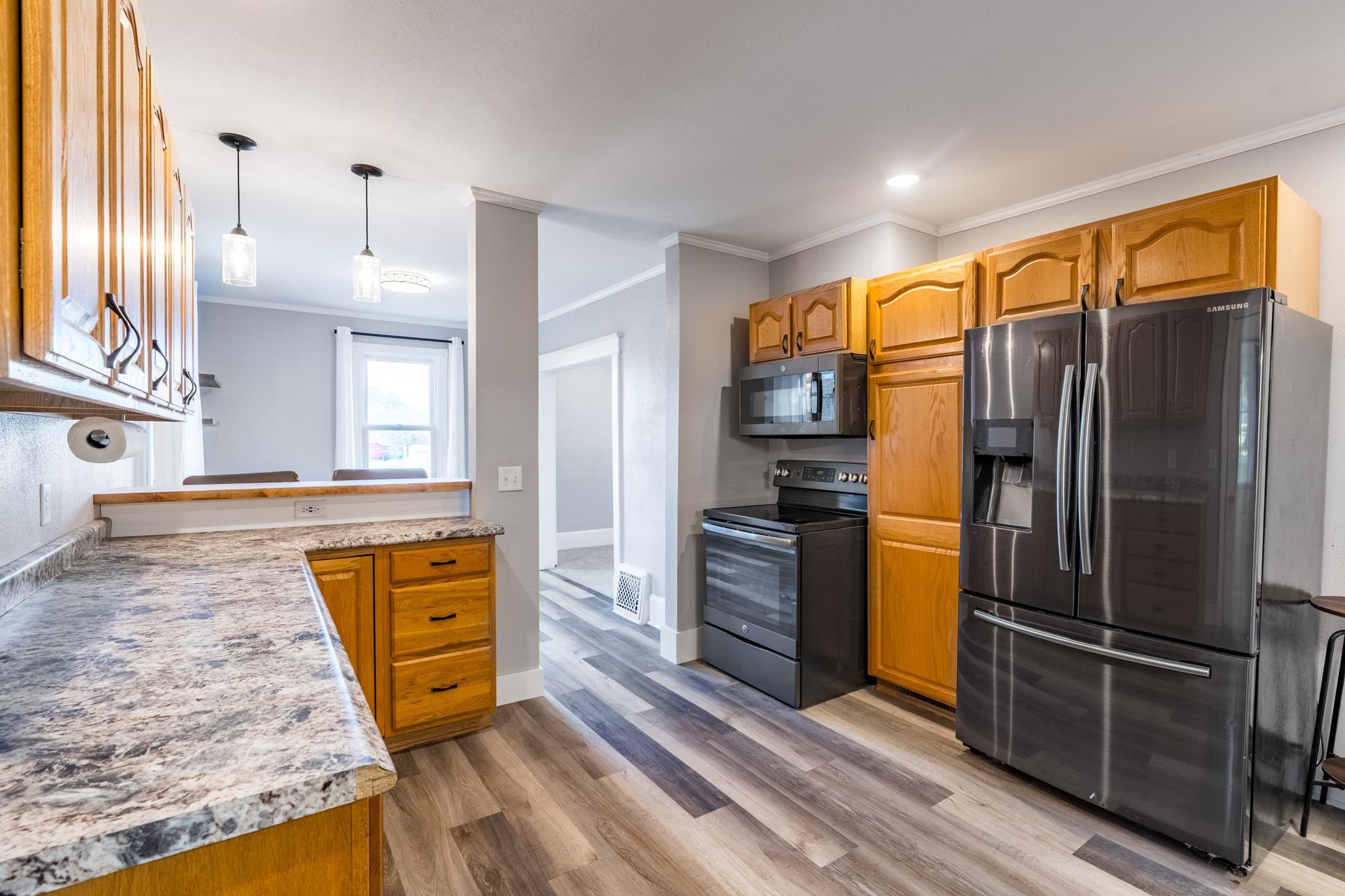 505 Ring Road Property Photo 17