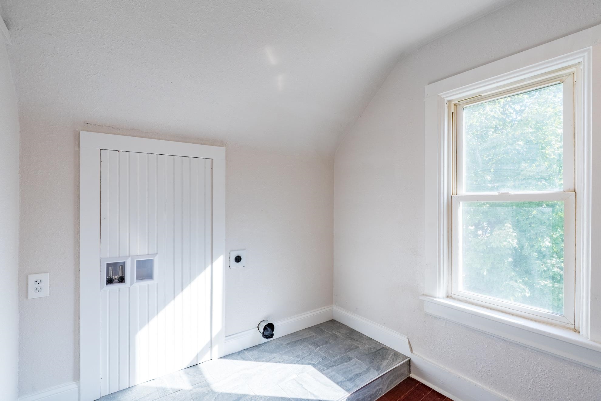 505 Ring Road Property Photo 21