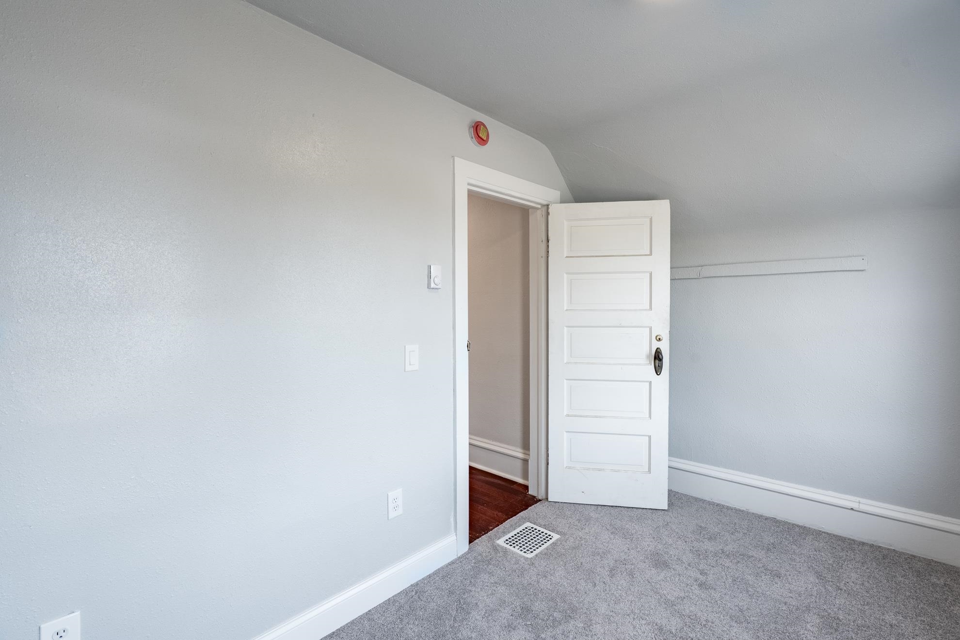 505 Ring Road Property Photo 28