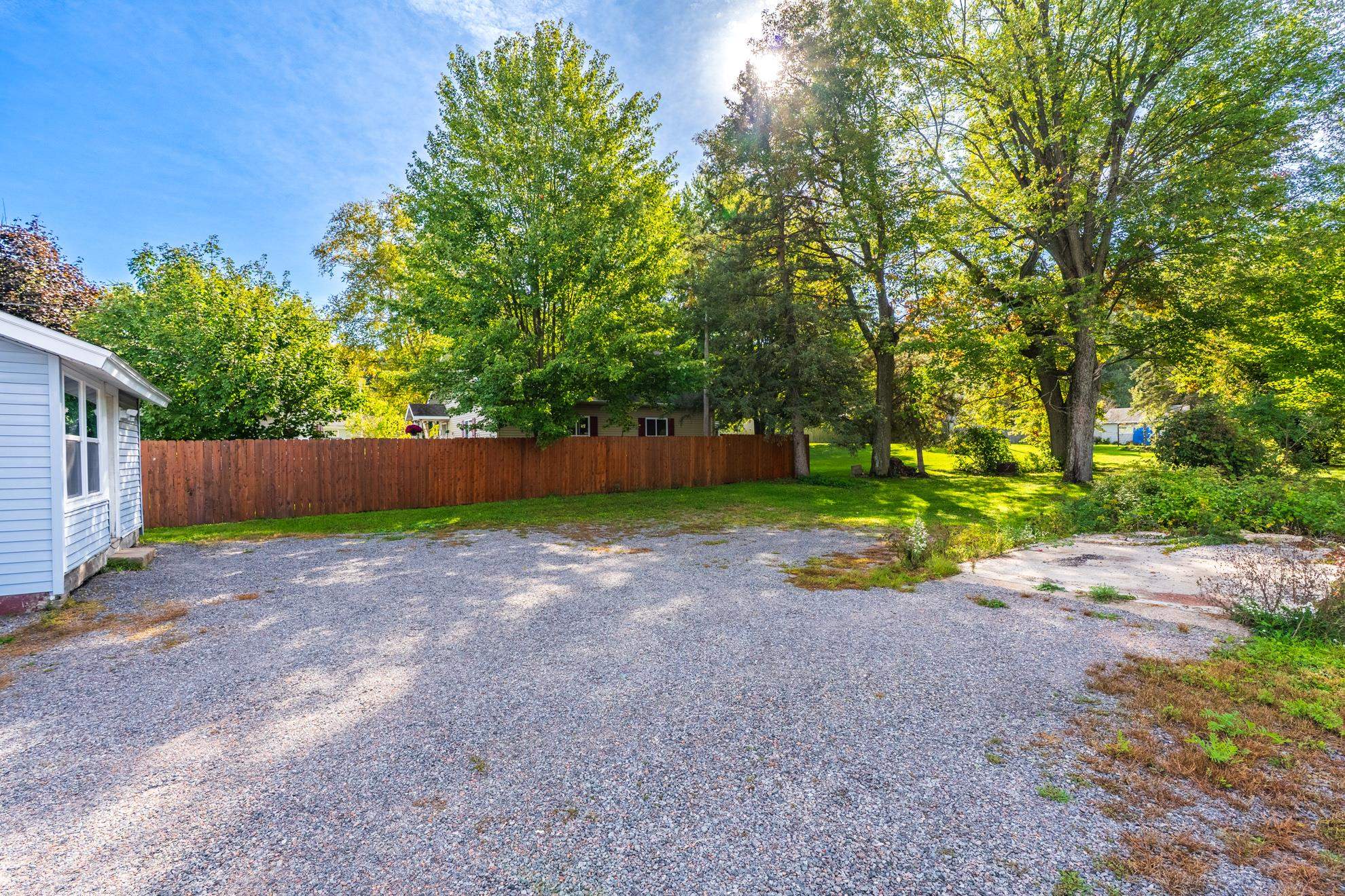 505 Ring Road Property Photo 37