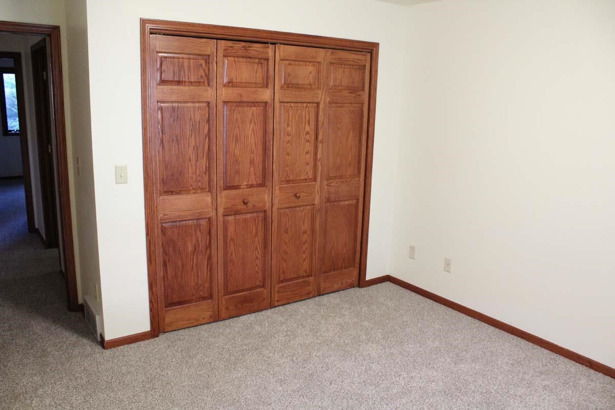 223018 Firethorn Road Property Photo 17