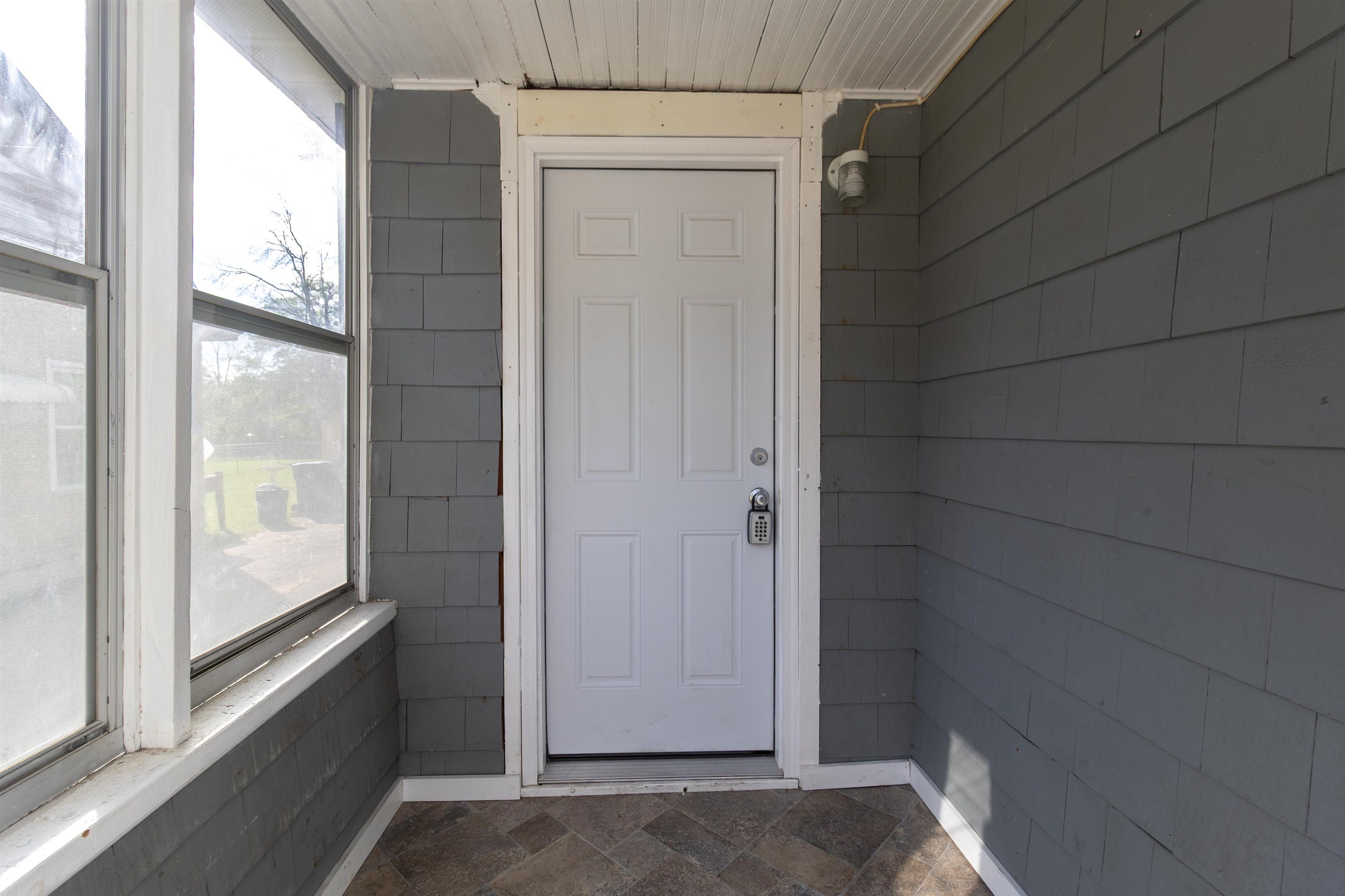 145 Wood Avenue Property Photo 3