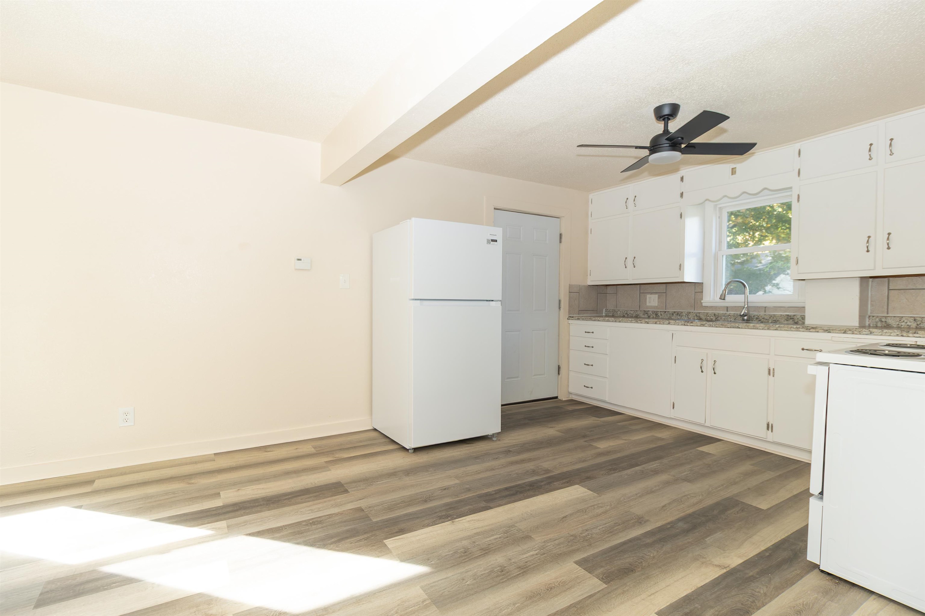 145 Wood Avenue Property Photo 7