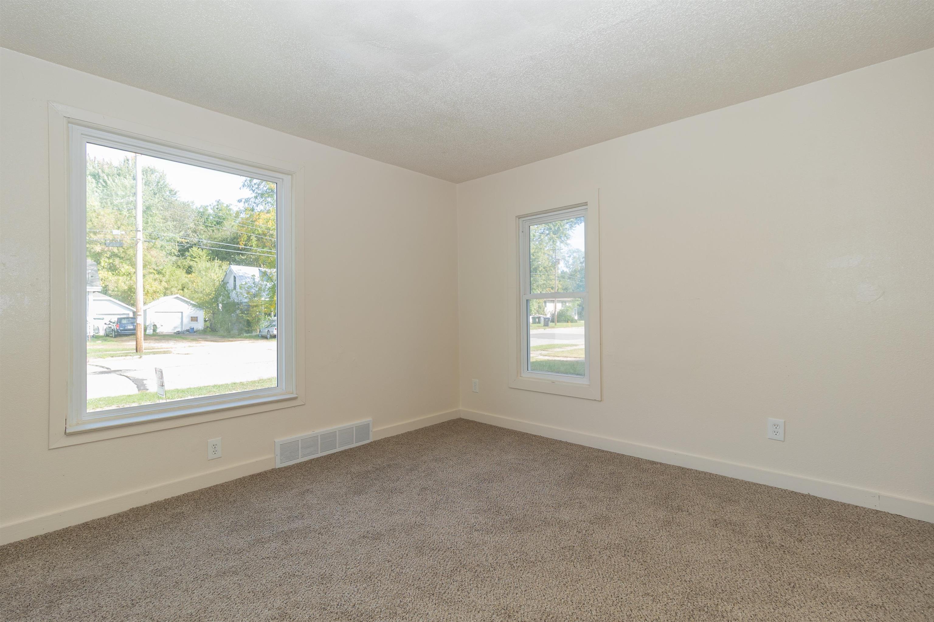 145 Wood Avenue Property Photo 9