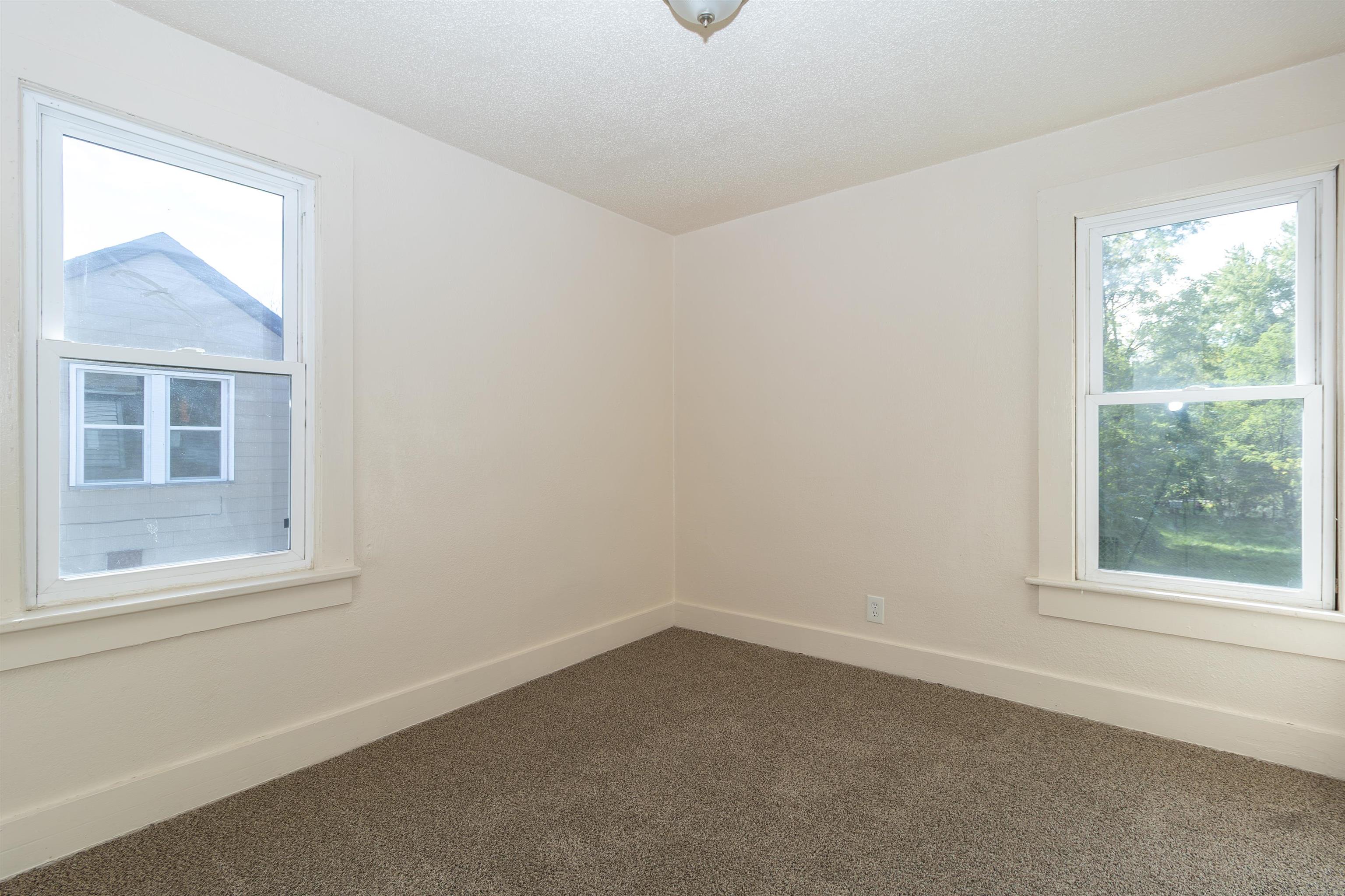145 Wood Avenue Property Photo 11