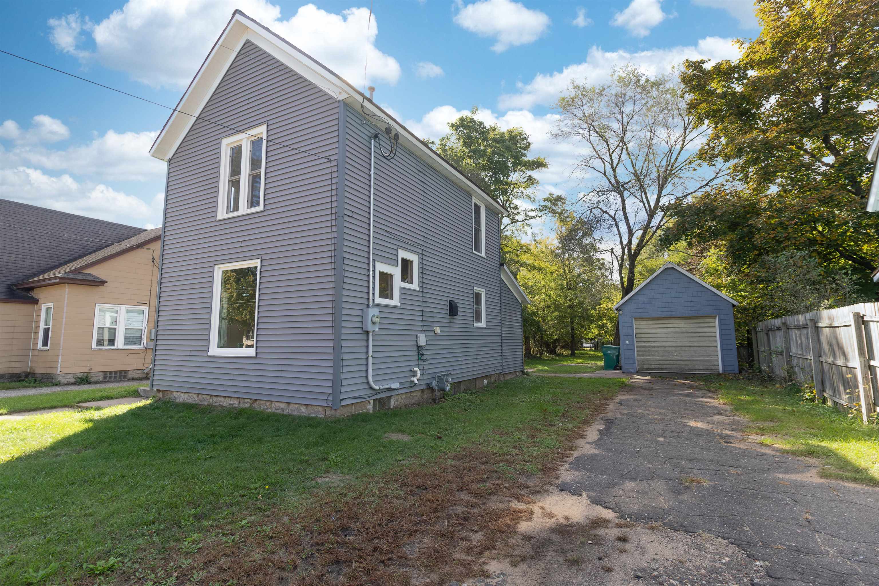 145 Wood Avenue Property Photo 17
