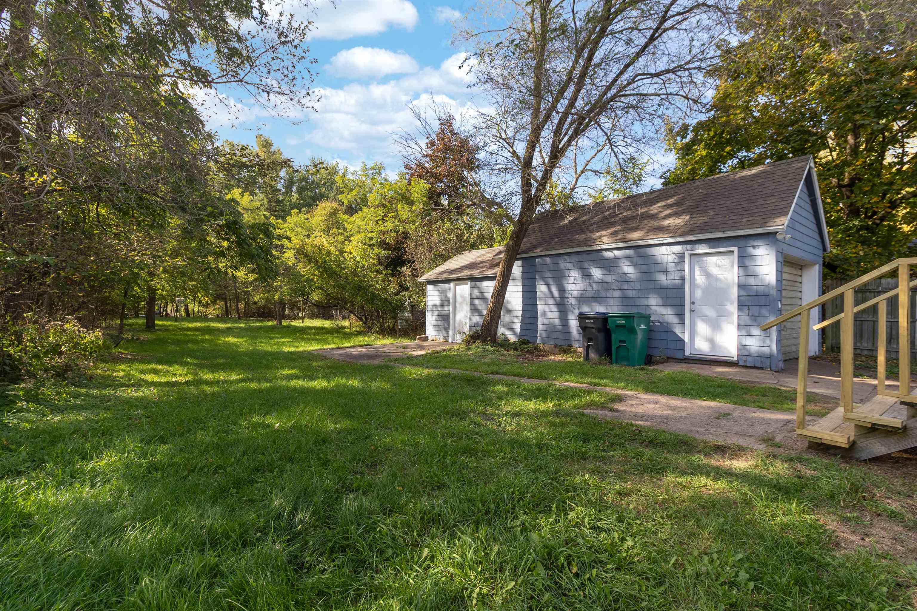 145 Wood Avenue Property Photo 18