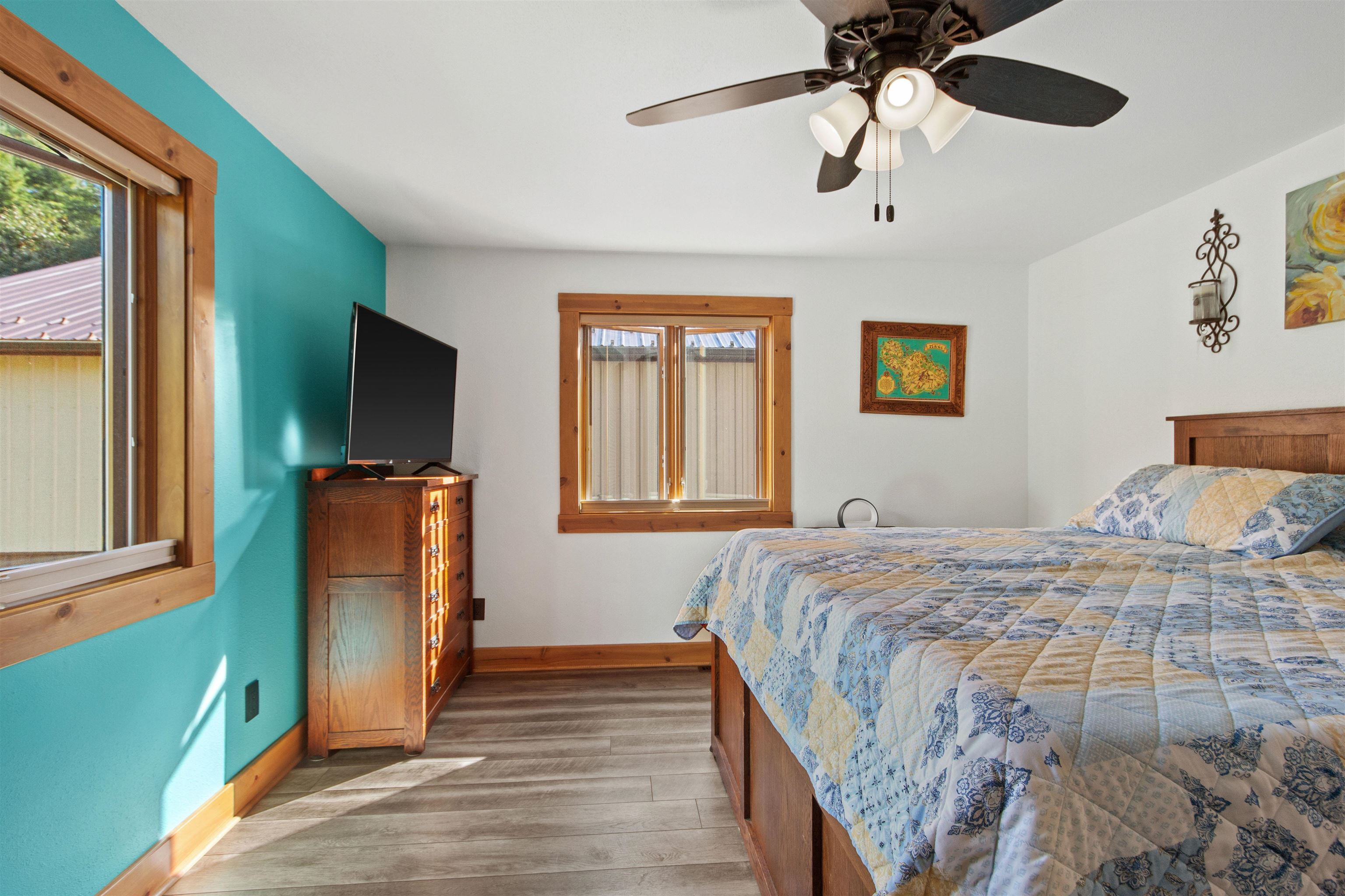 10431 Grant Street Property Photo 16