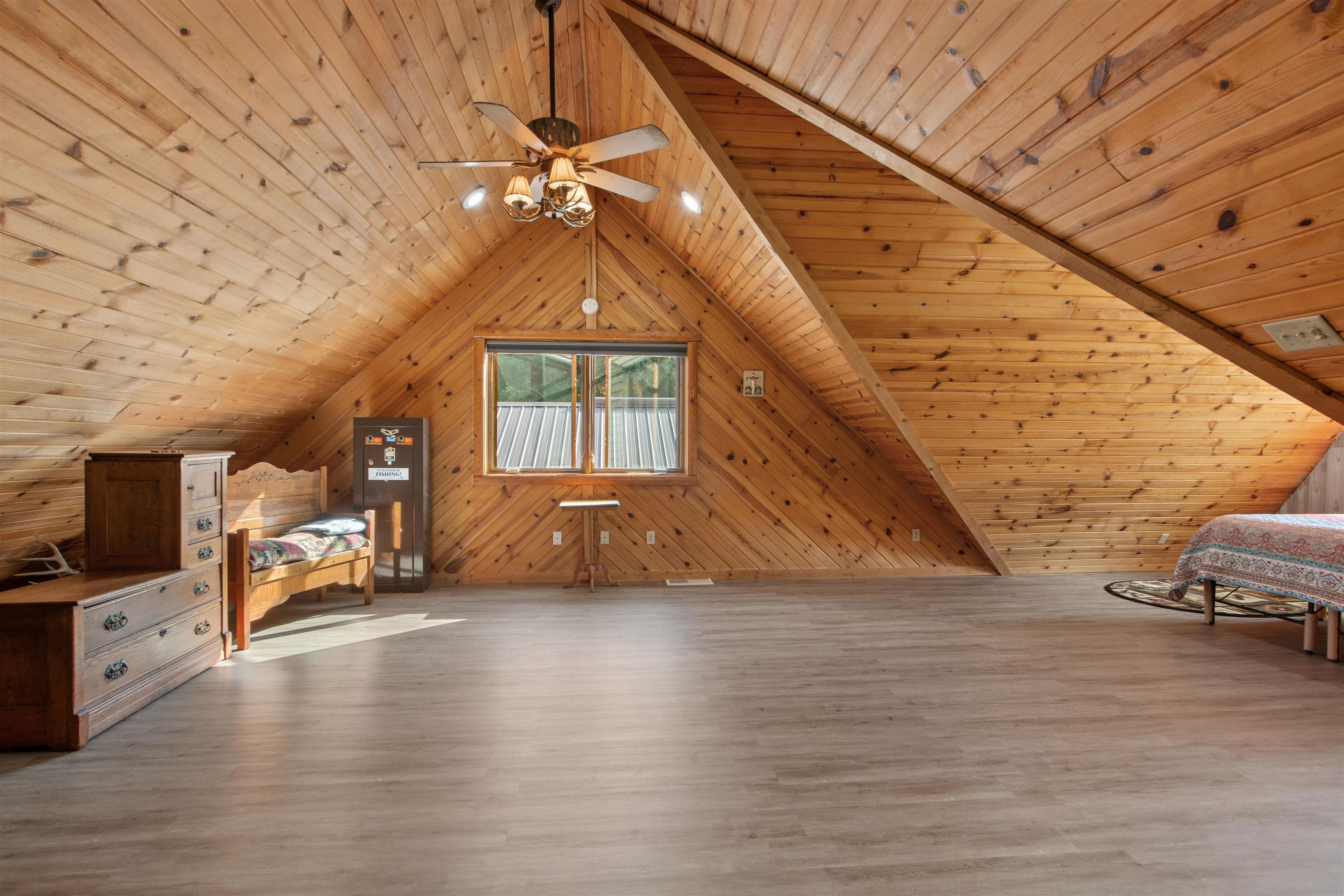 10431 Grant Street Property Photo 26