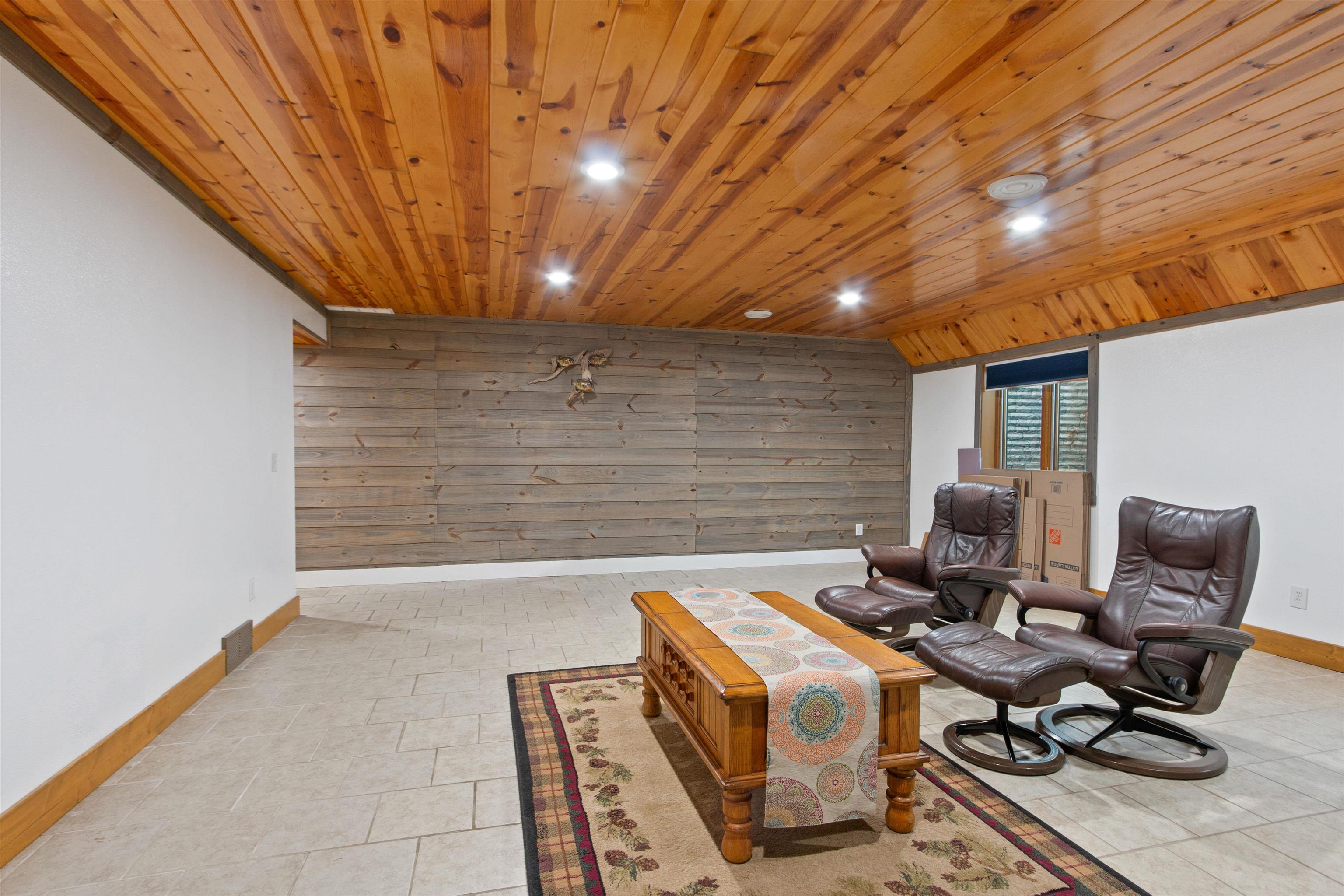 10431 Grant Street Property Photo 30