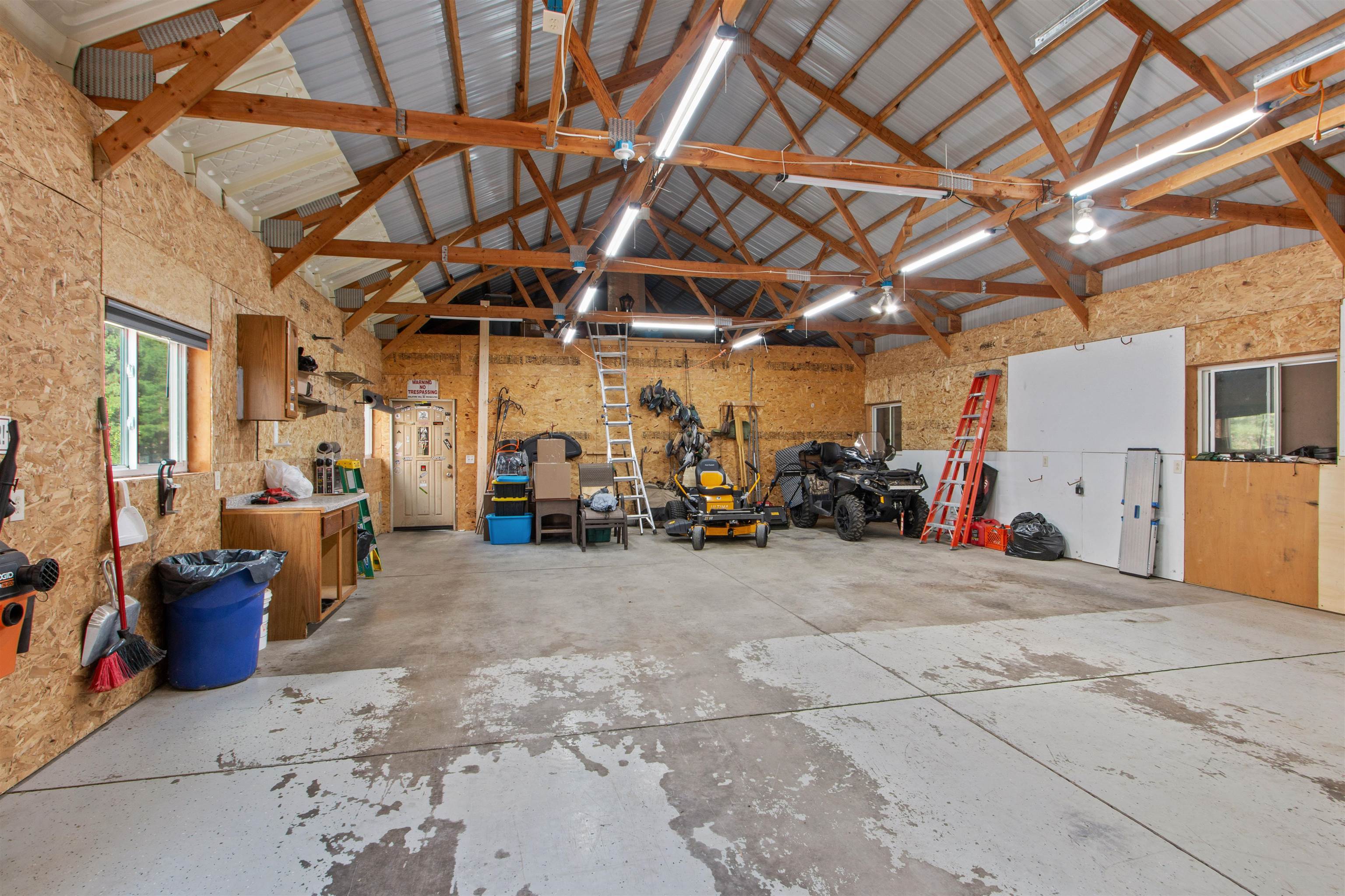 10431 Grant Street Property Photo 39