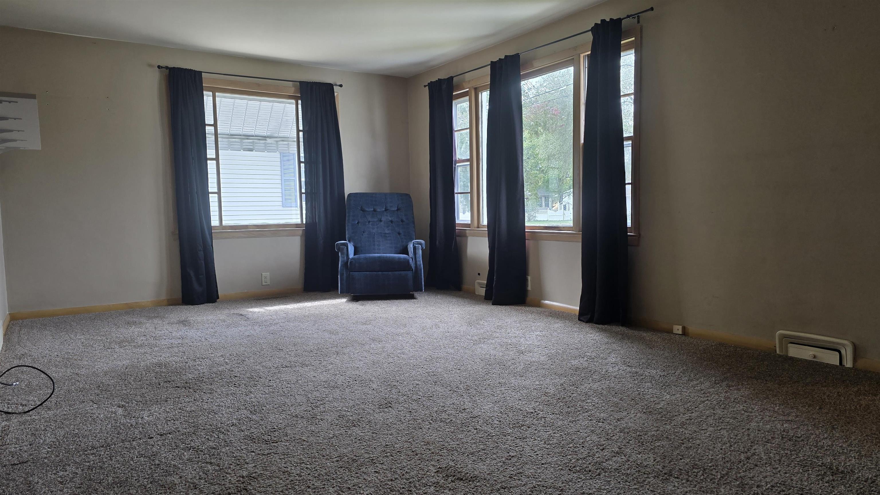 141 13th Street South Property Photo 2