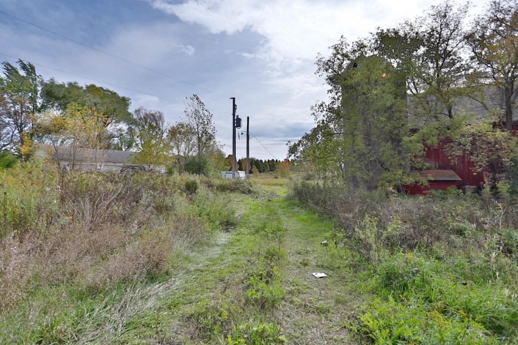 W1921 County Road C Property Photo 15