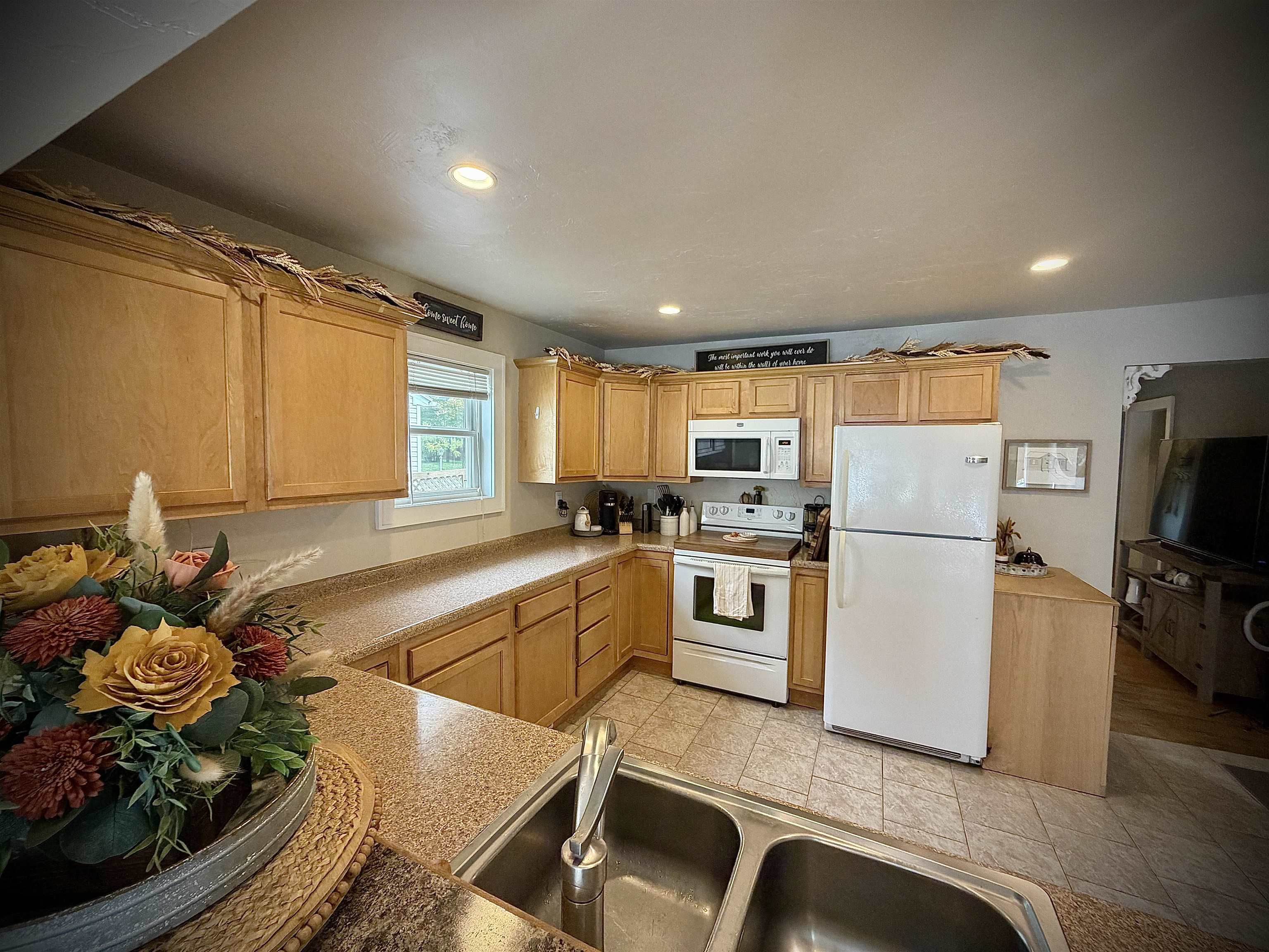 1008 N 5th Avenue Property Photo 6