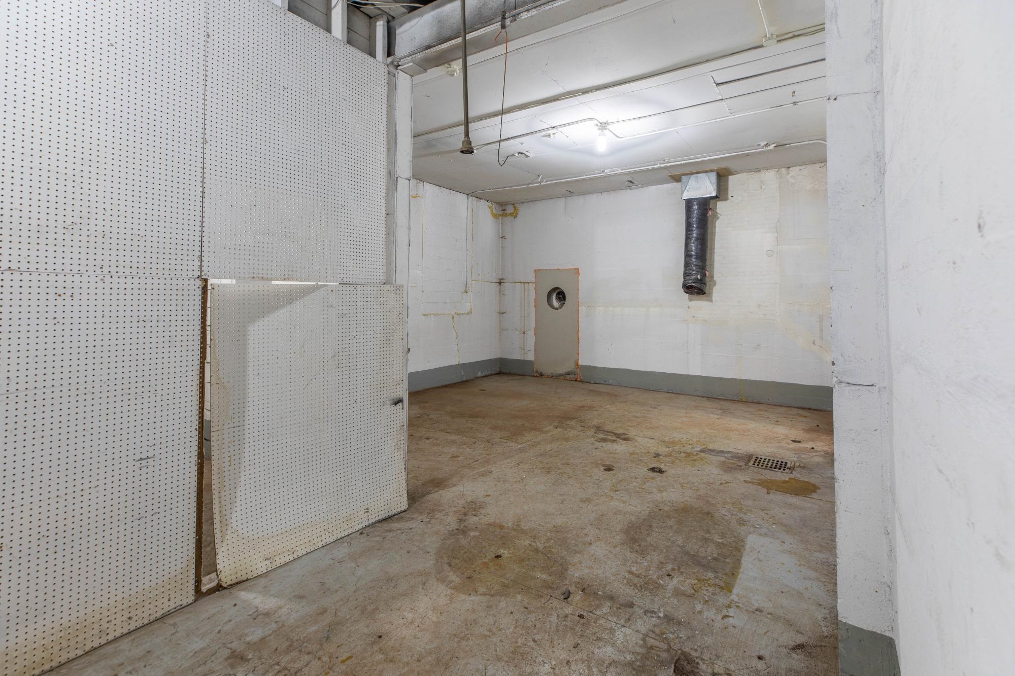 111 N Courtney Street Property Photo 20