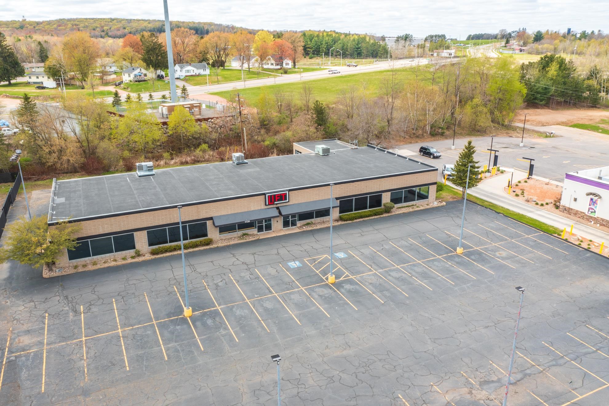 1720 N Us Highway 51 Property Photo 2