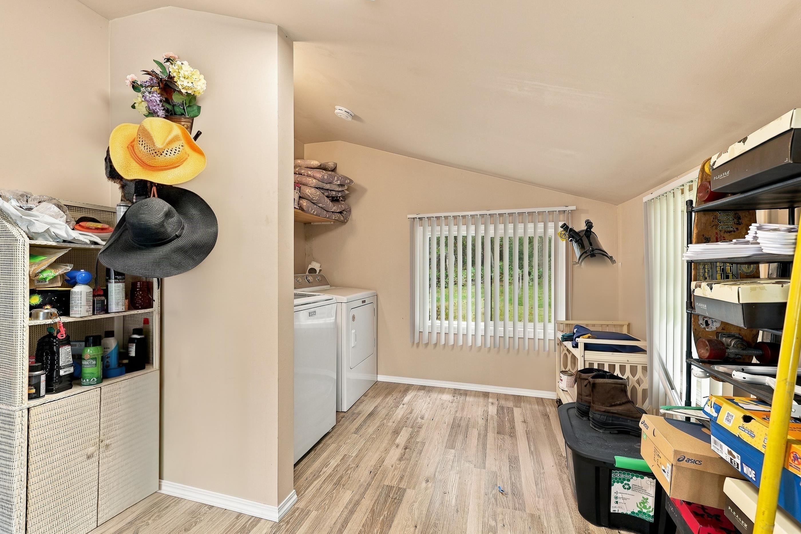 9019 2nd Avenue Property Photo 7