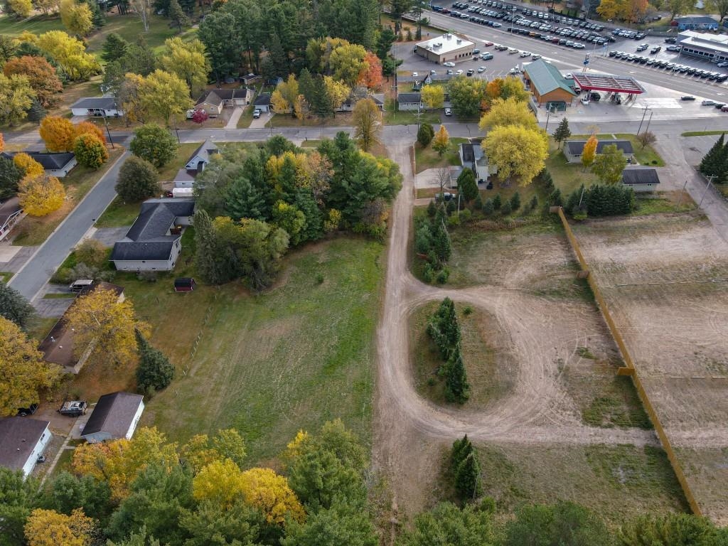 Lot 2 E 13th Street Property Photo 9