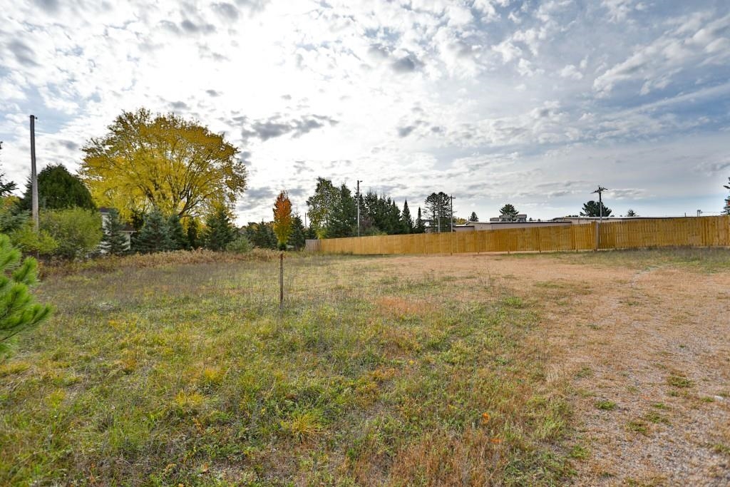 Lot 2 E 13th Street Property Photo 17