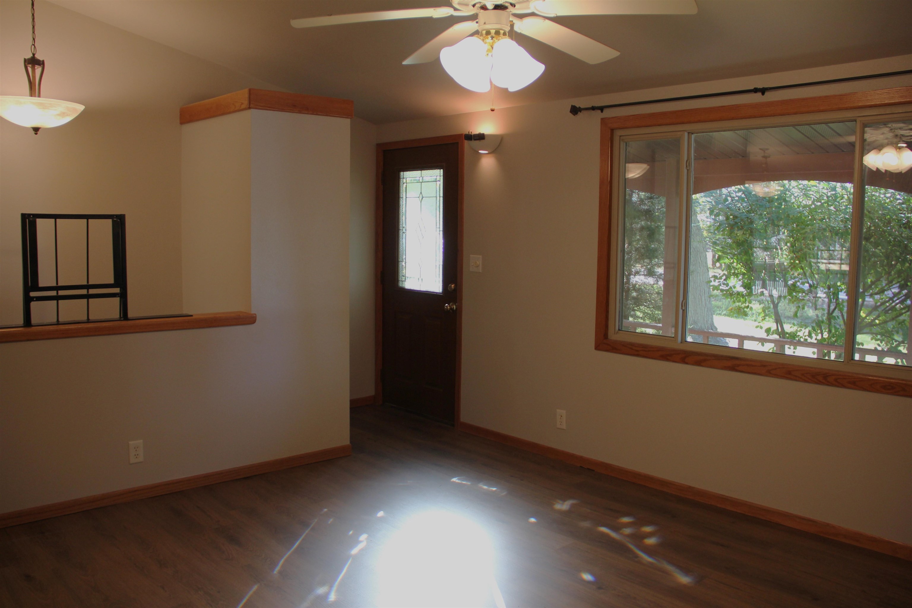 2708 Eau Claire Avenue Property Photo 27