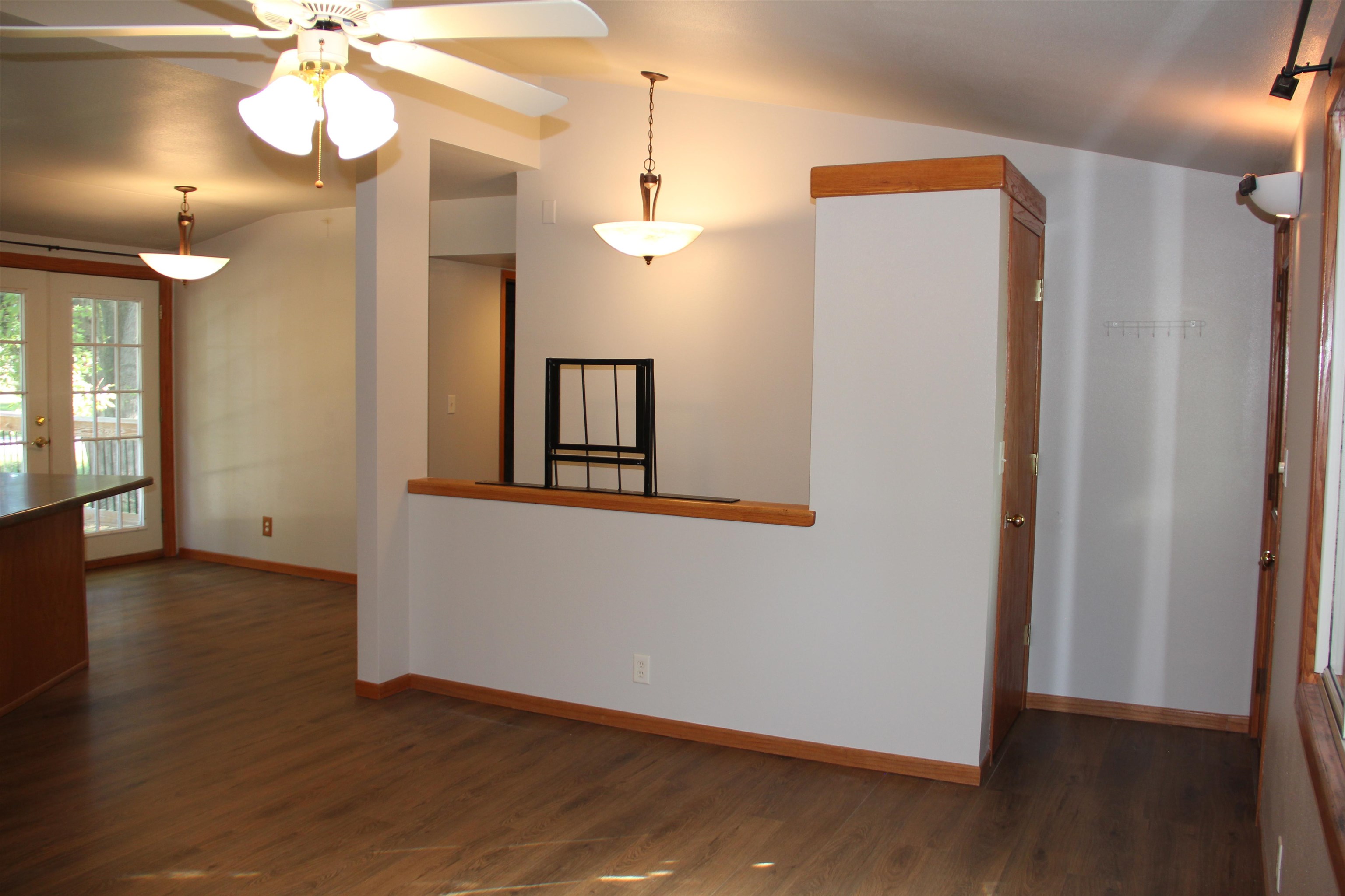 2708 Eau Claire Avenue Property Photo 28