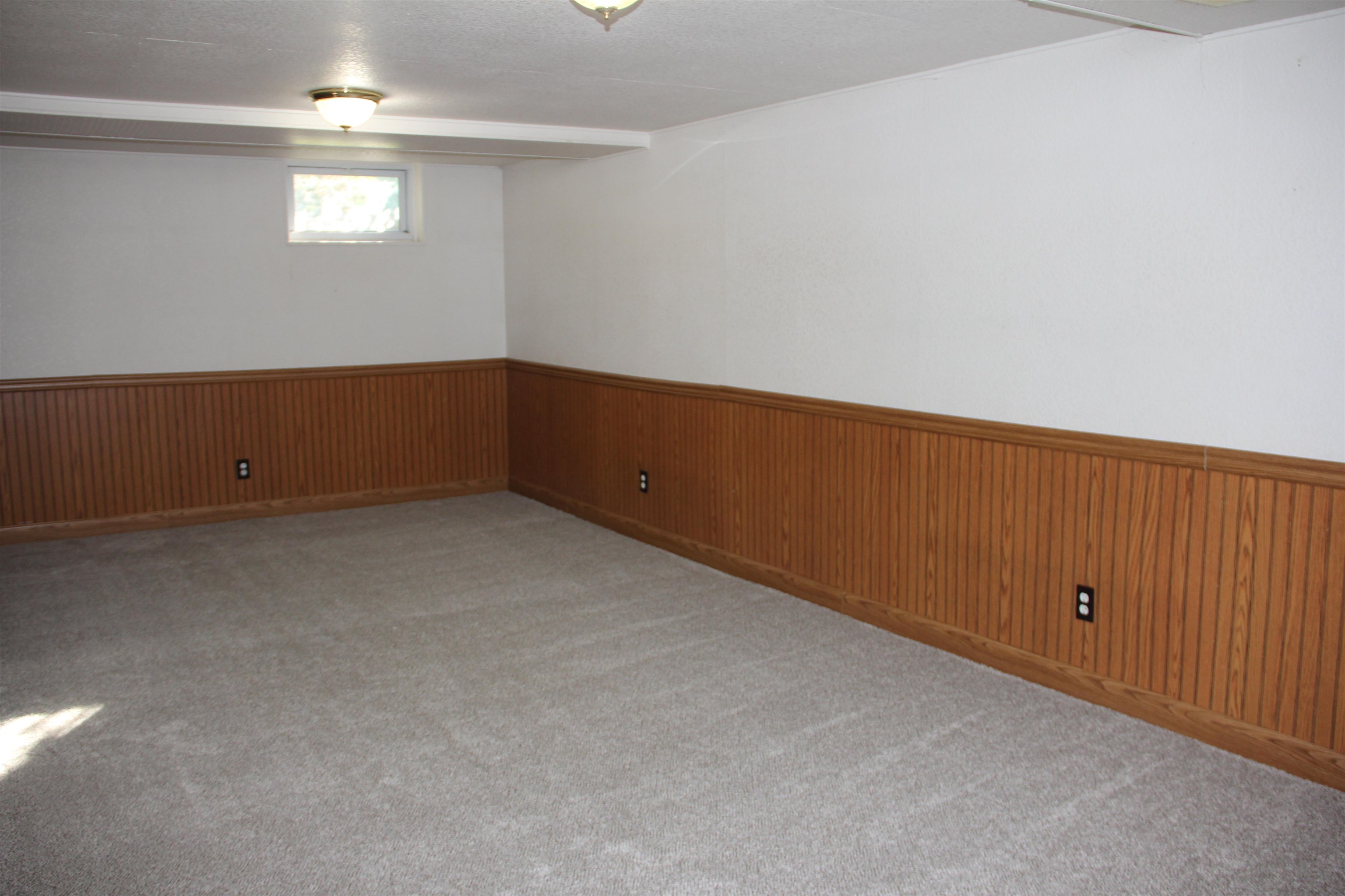 2708 Eau Claire Avenue Property Photo 29