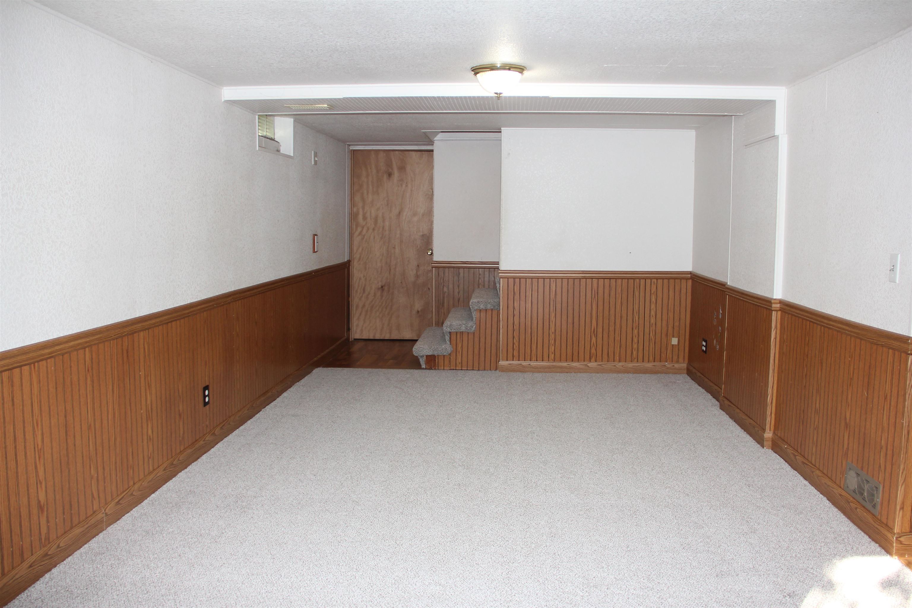 2708 Eau Claire Avenue Property Photo 31