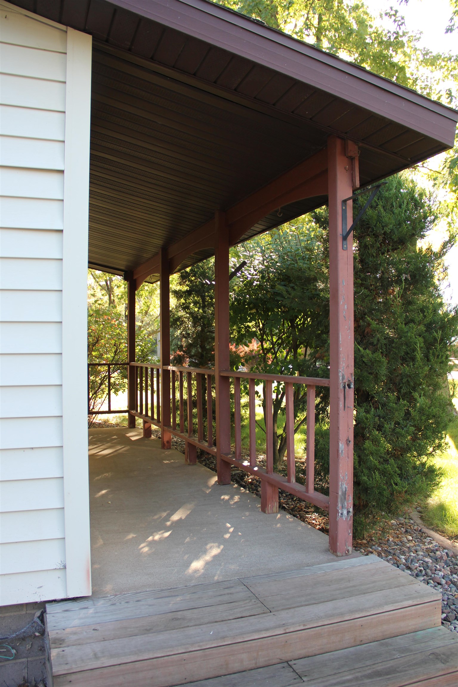 2708 Eau Claire Avenue Property Photo 36