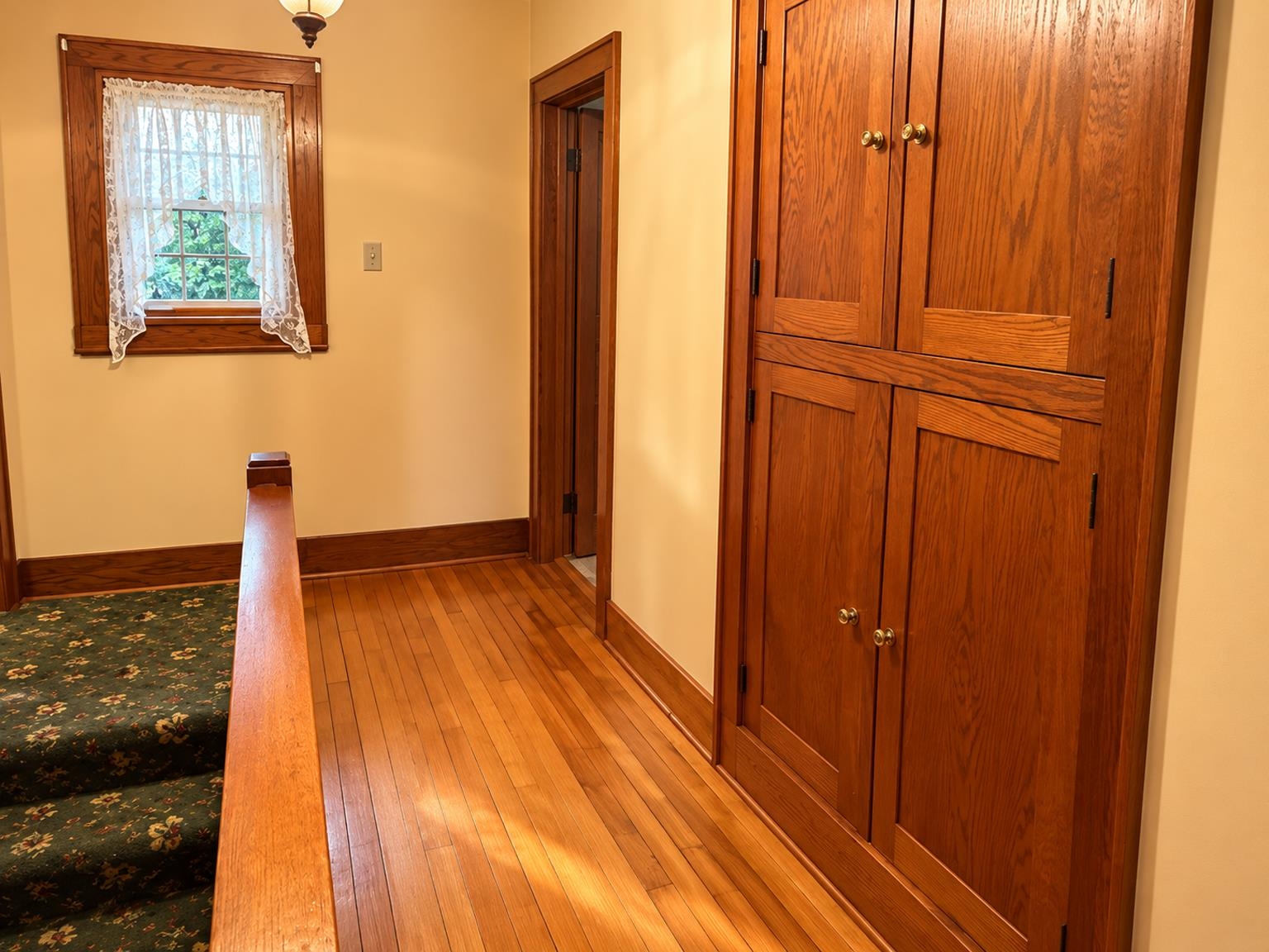 117 N Division Street Property Photo 24