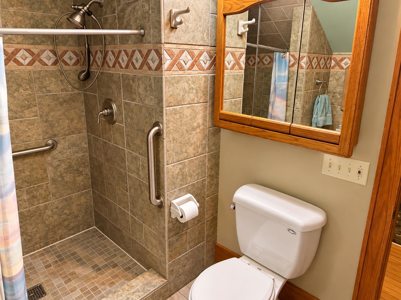 117 N Division Street Property Photo 31