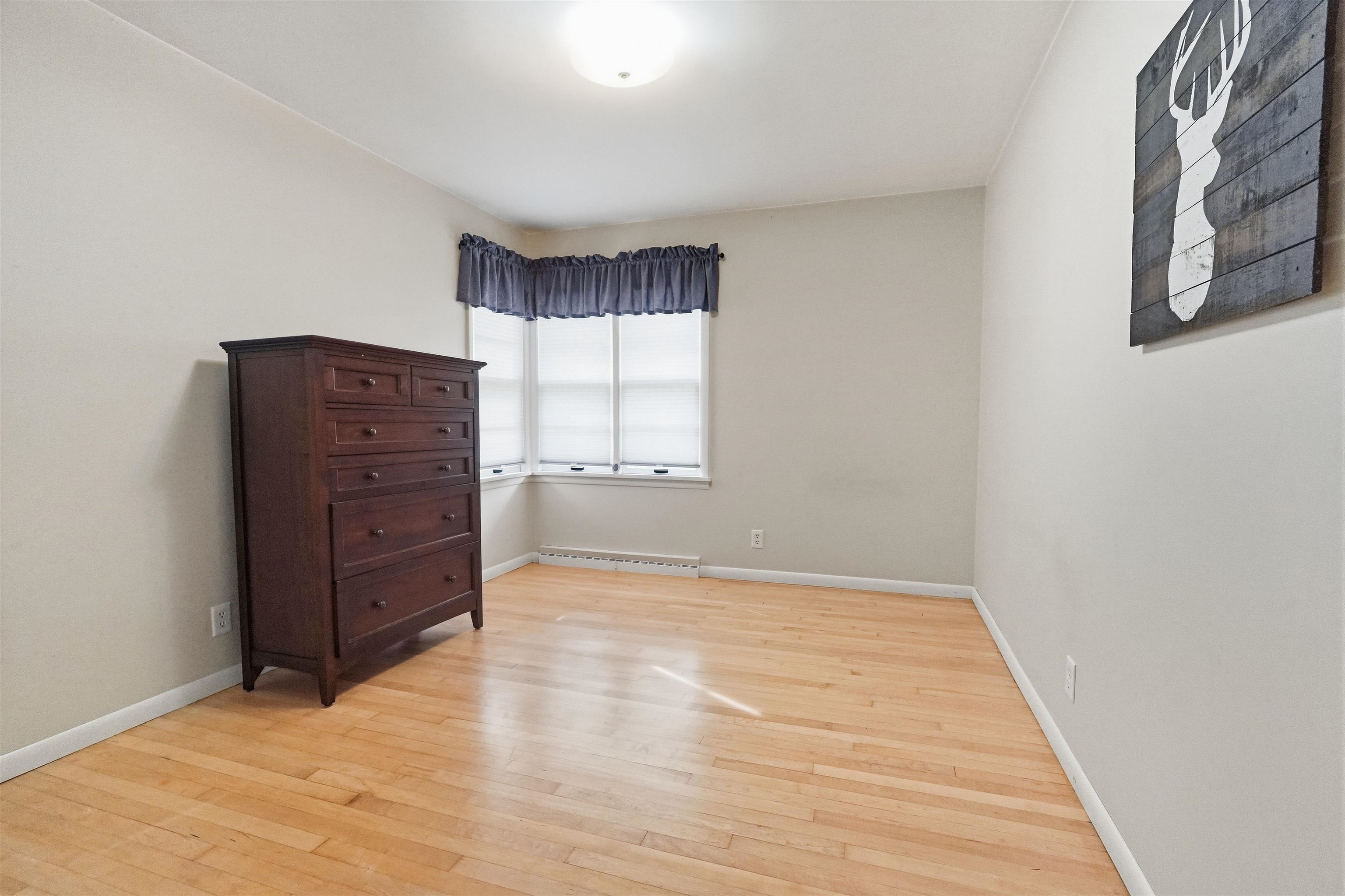 405 E Allman Street Property Photo 6