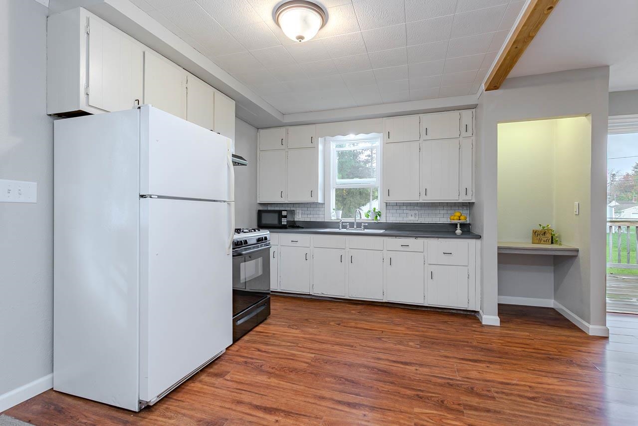 3816 Carl Street Property Photo 11