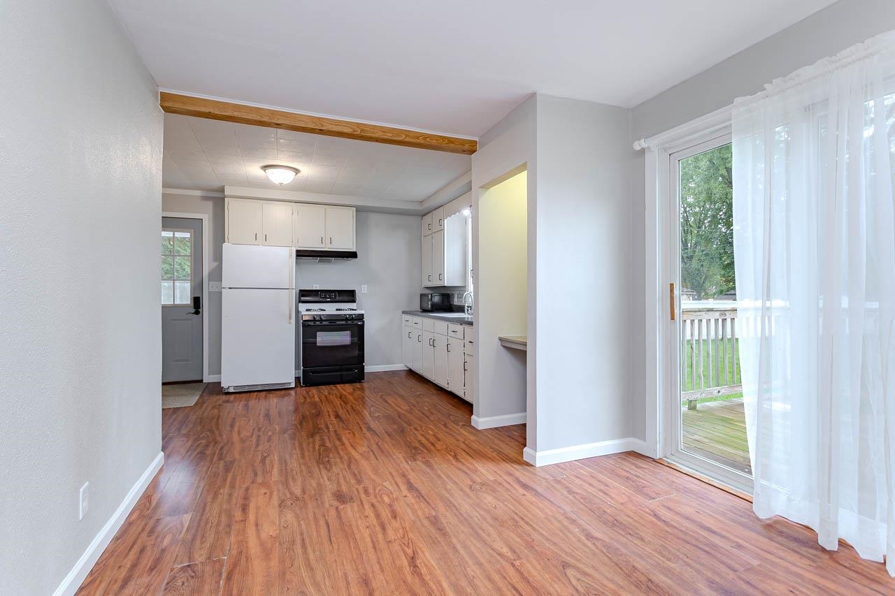 3816 Carl Street Property Photo 17