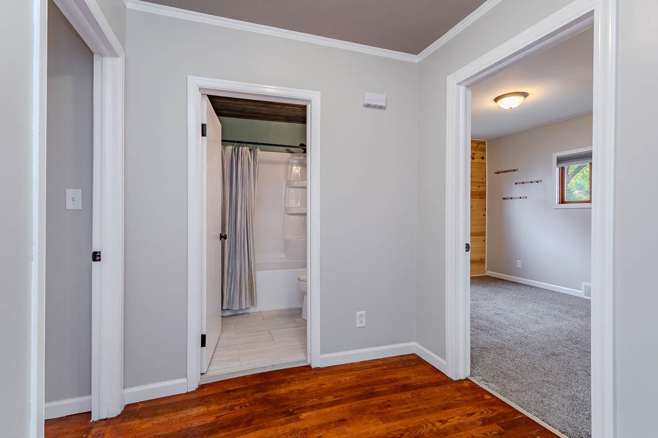 3816 Carl Street Property Photo 18